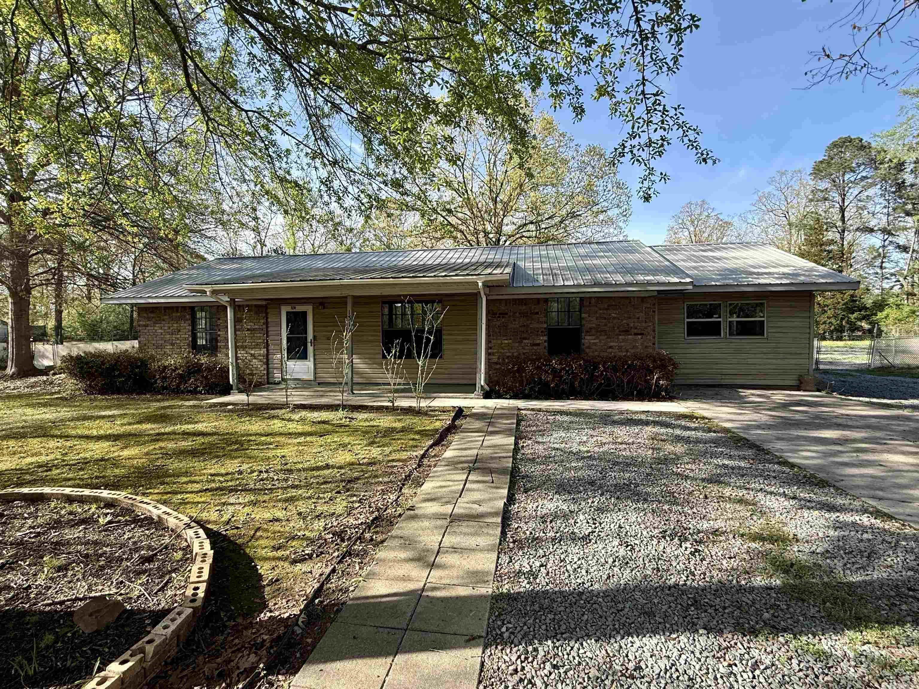 Oaklawn Acres - Residential