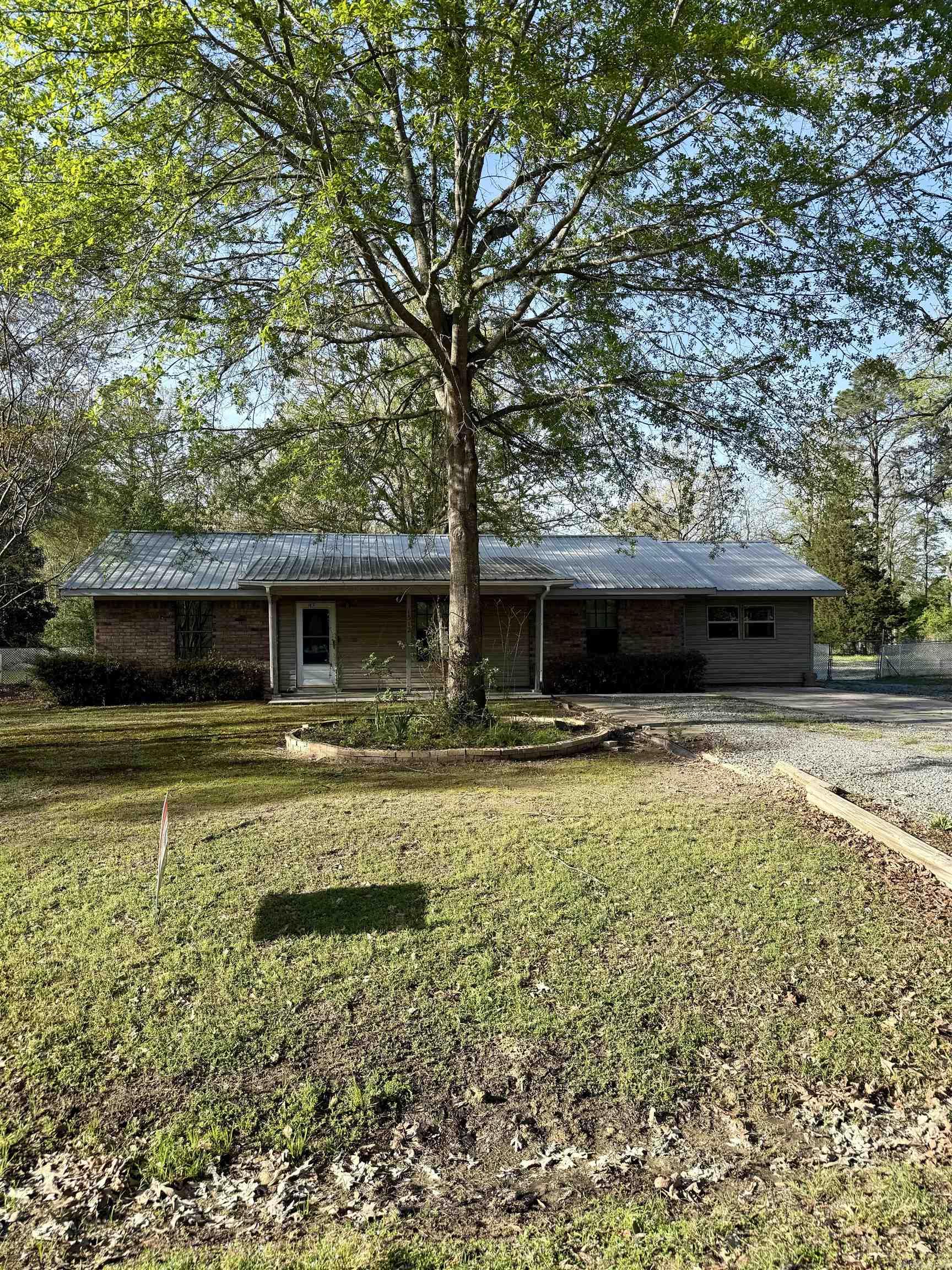 Oaklawn Acres - Residential