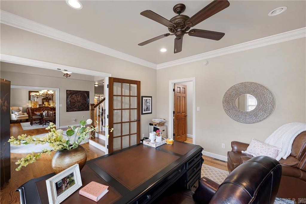 CLIFF & STREAM - Residential