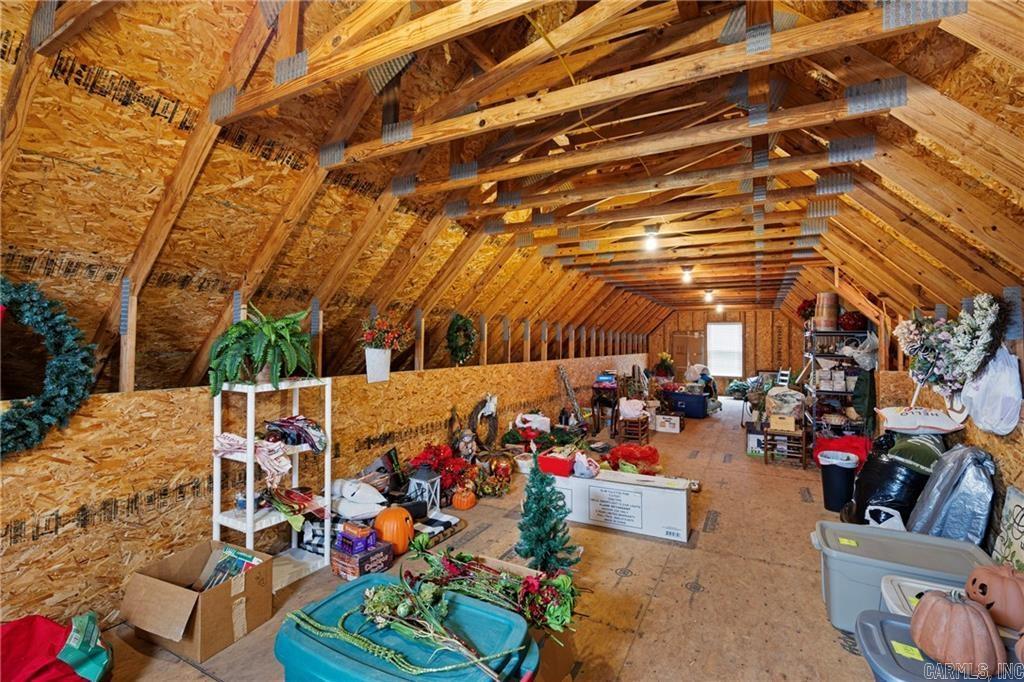 CLIFF & STREAM - Residential