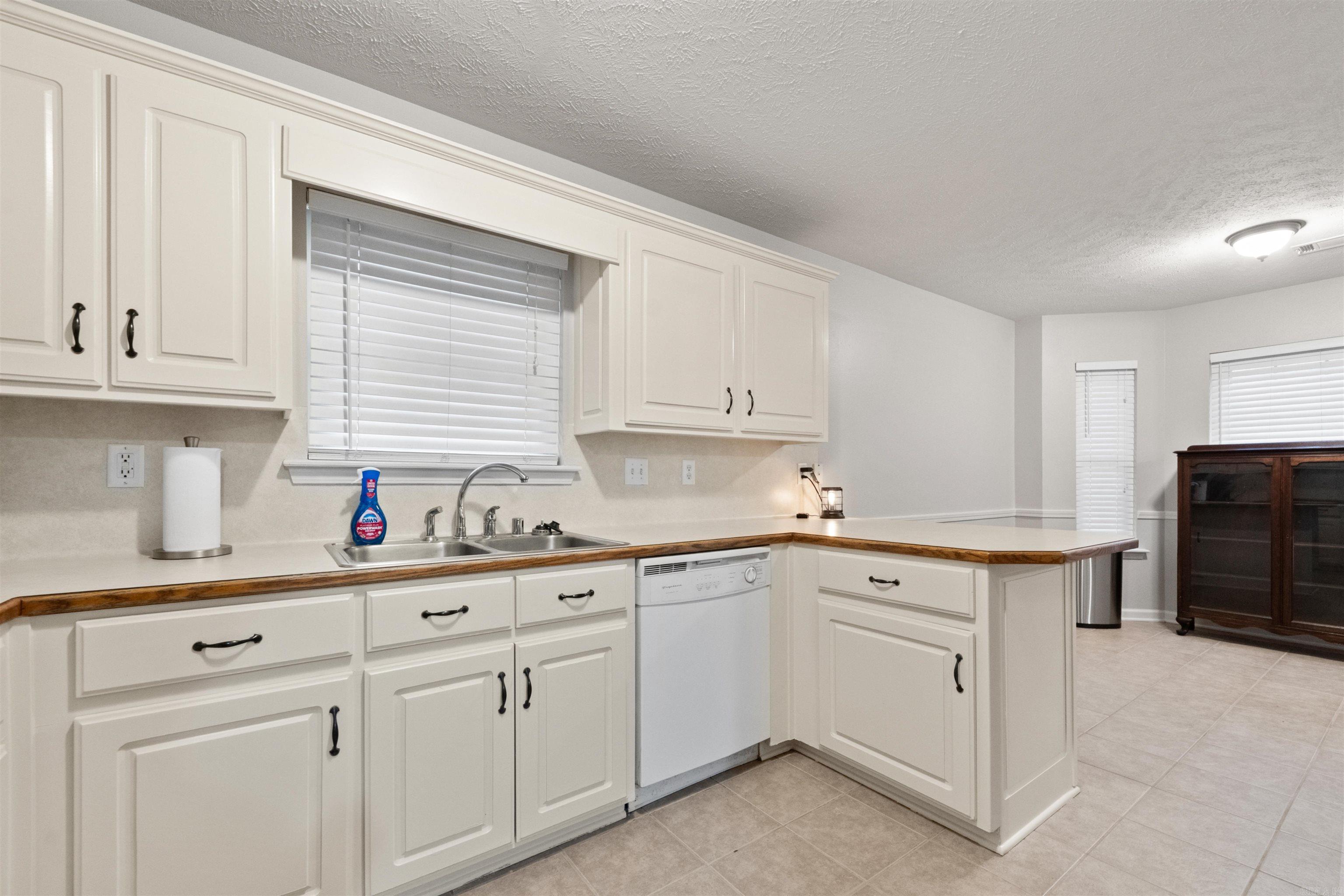 QUAPAW ESTATES - Residential