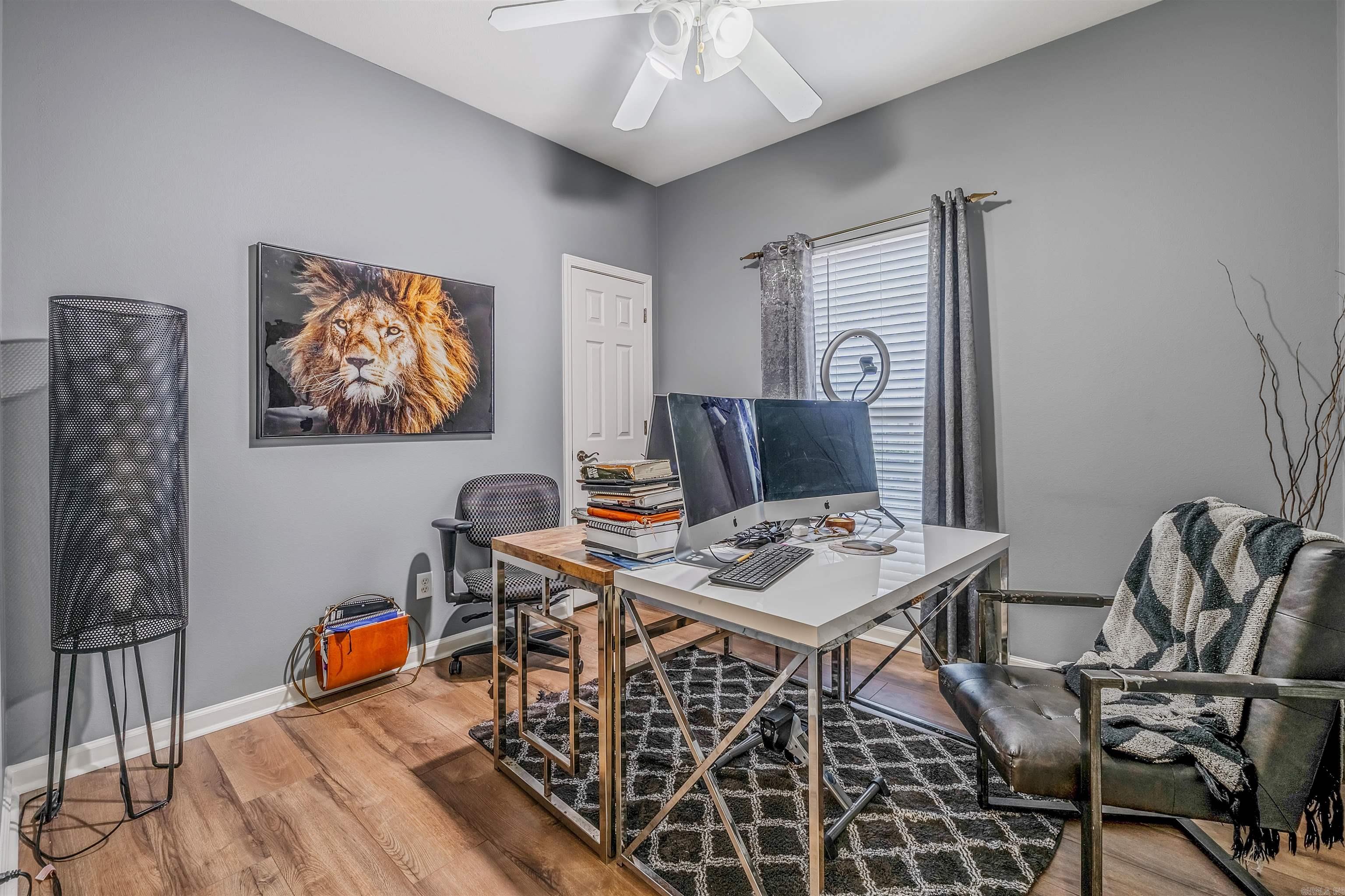 CAPITOL LAKES ESTATES - Residential