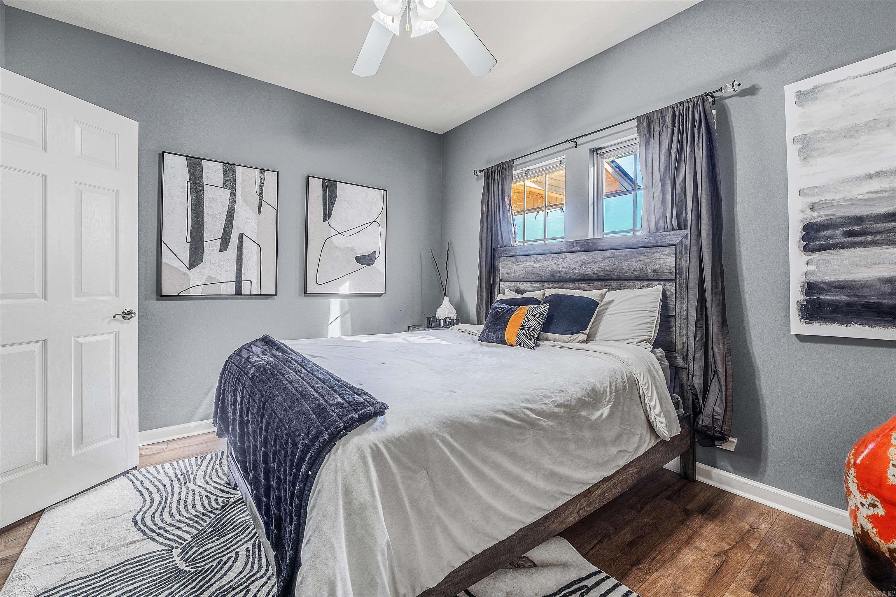 CAPITOL LAKES ESTATES - Residential