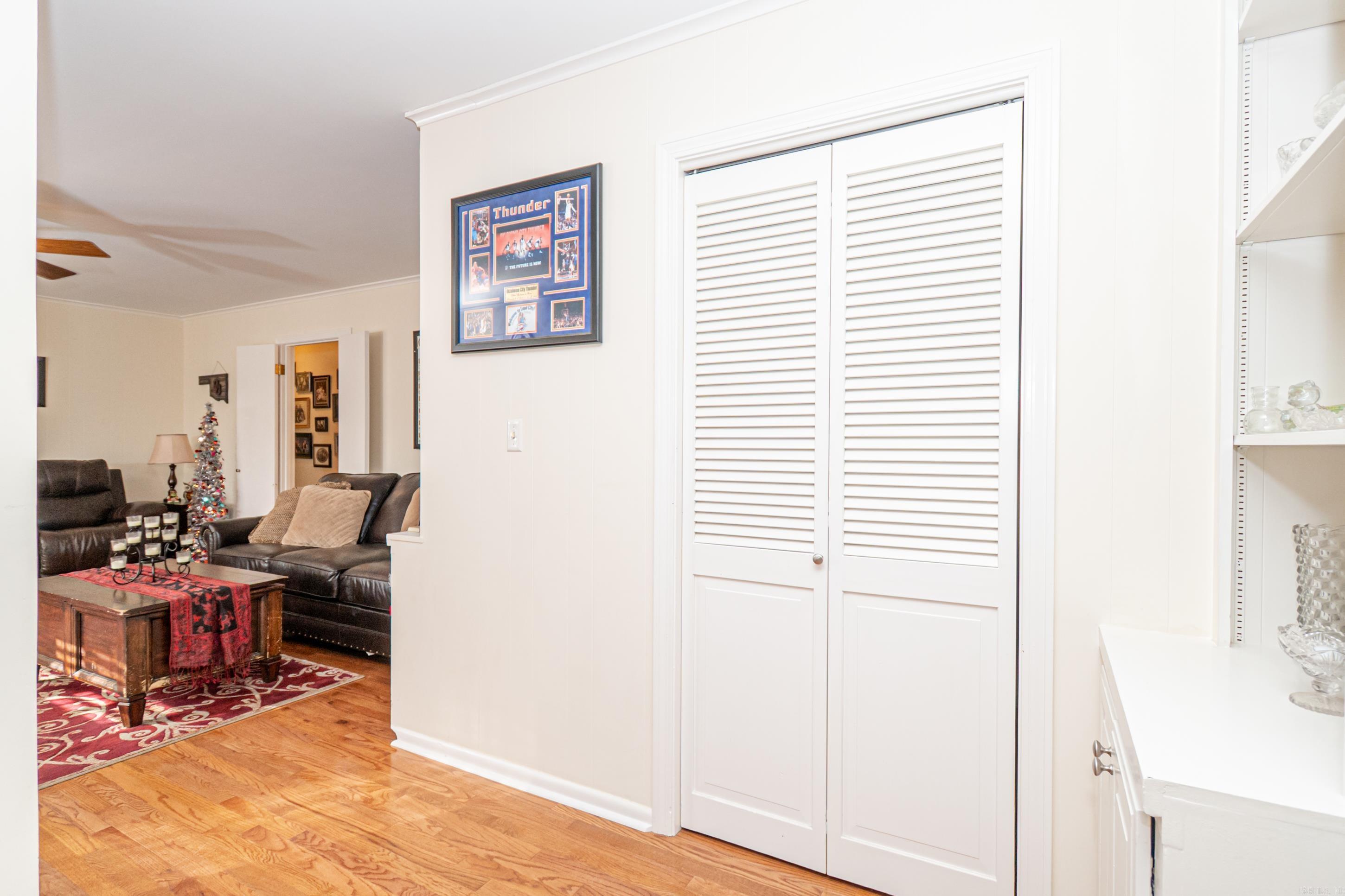 THOMPSON HEIGHTS 4TH S-D - Residential