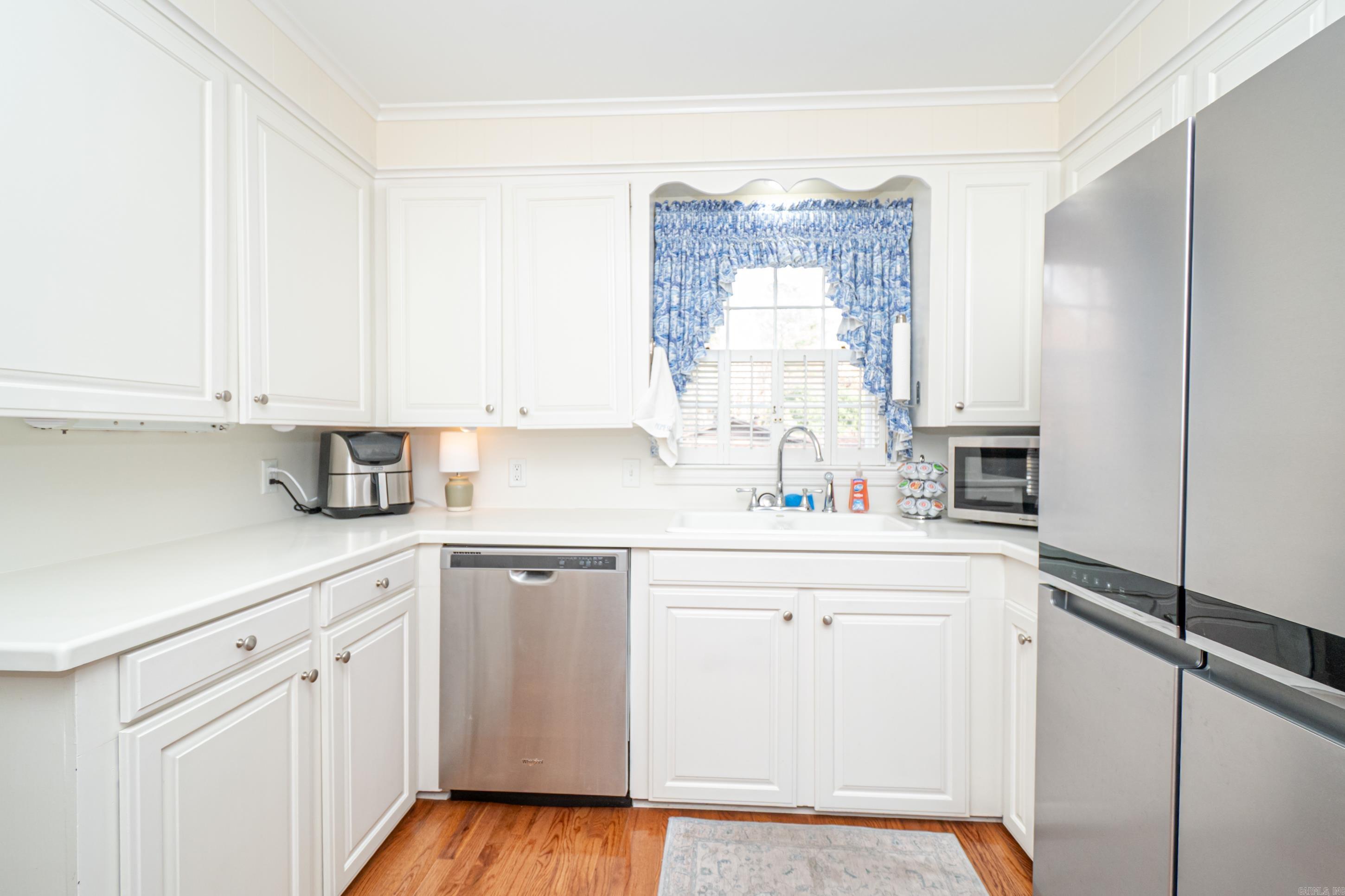 THOMPSON HEIGHTS 4TH S-D - Residential