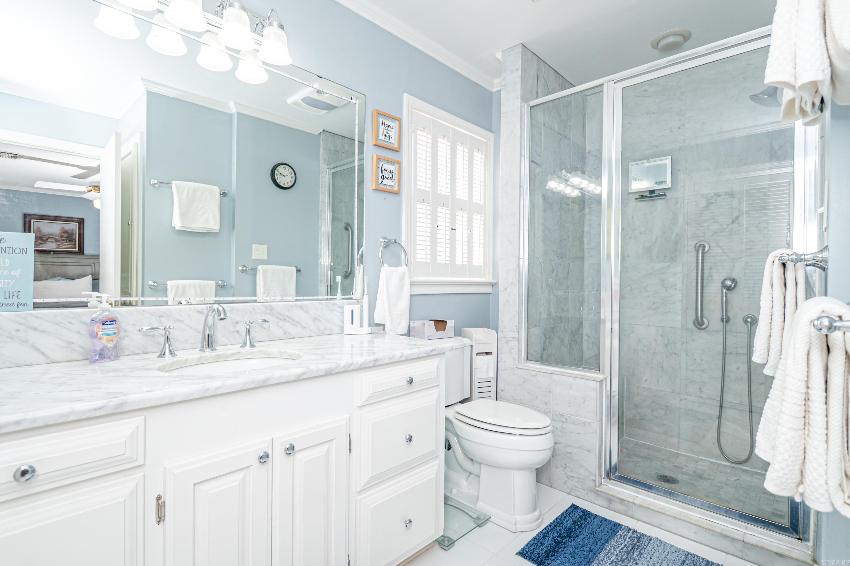 THOMPSON HEIGHTS 4TH S-D - Residential