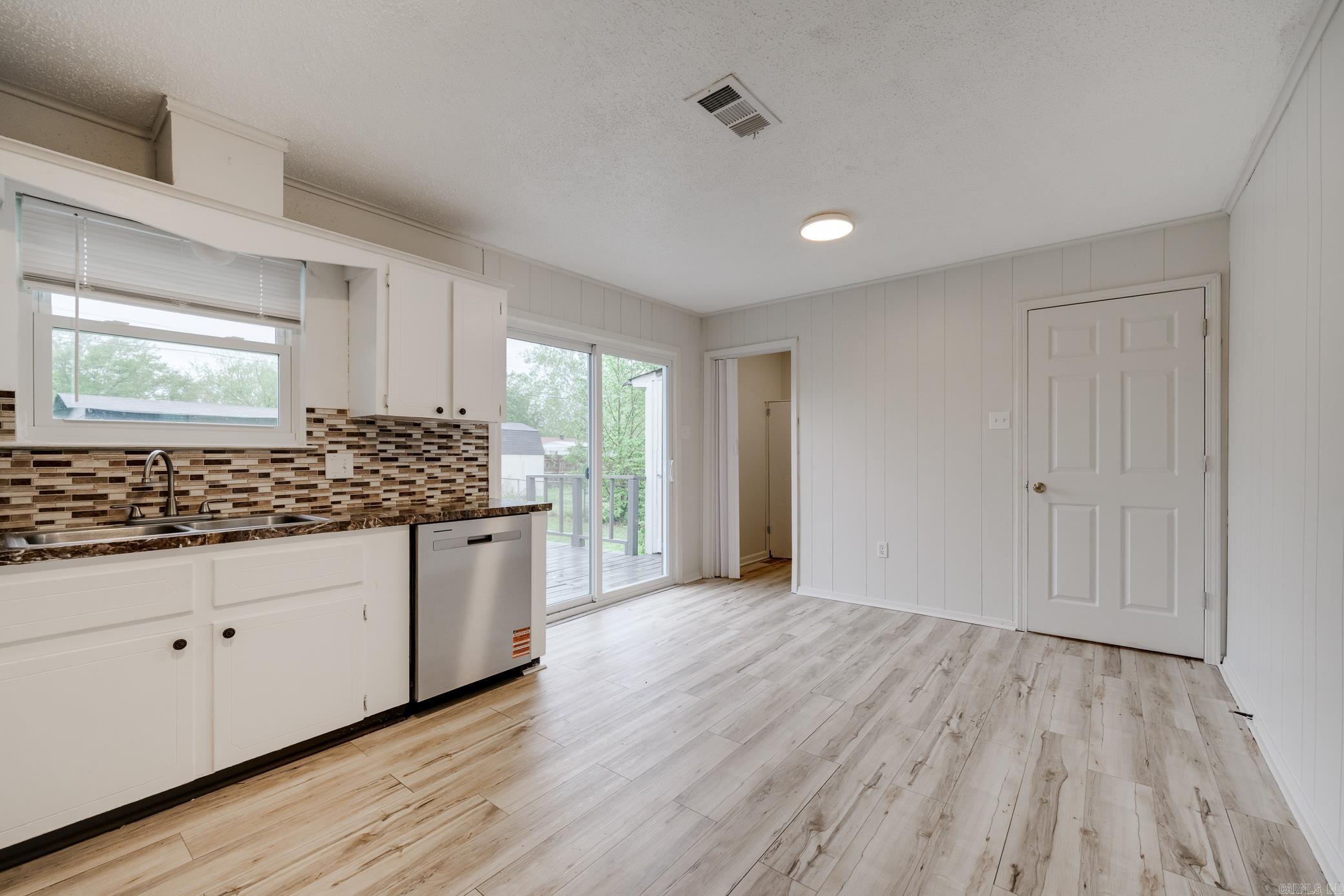 HICKMAN & MCCONNELL - Residential