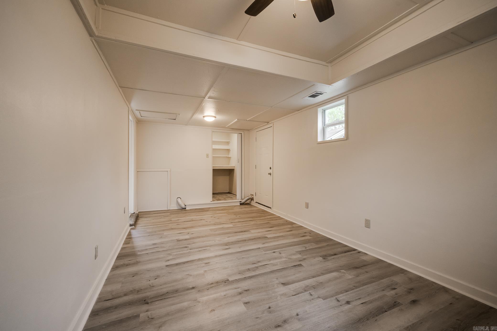 HICKMAN & MCCONNELL - Residential