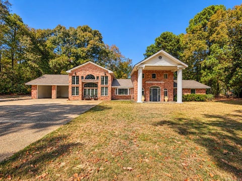 Photo of 1146 Seven Brothers Rd, El Dorado, AR 71730 (MLS # 26042484)