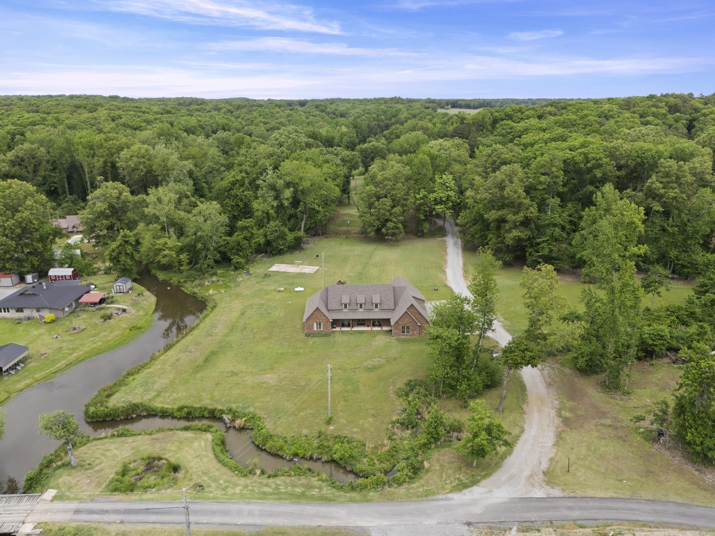 HUNTERS REST CORP - Residential
