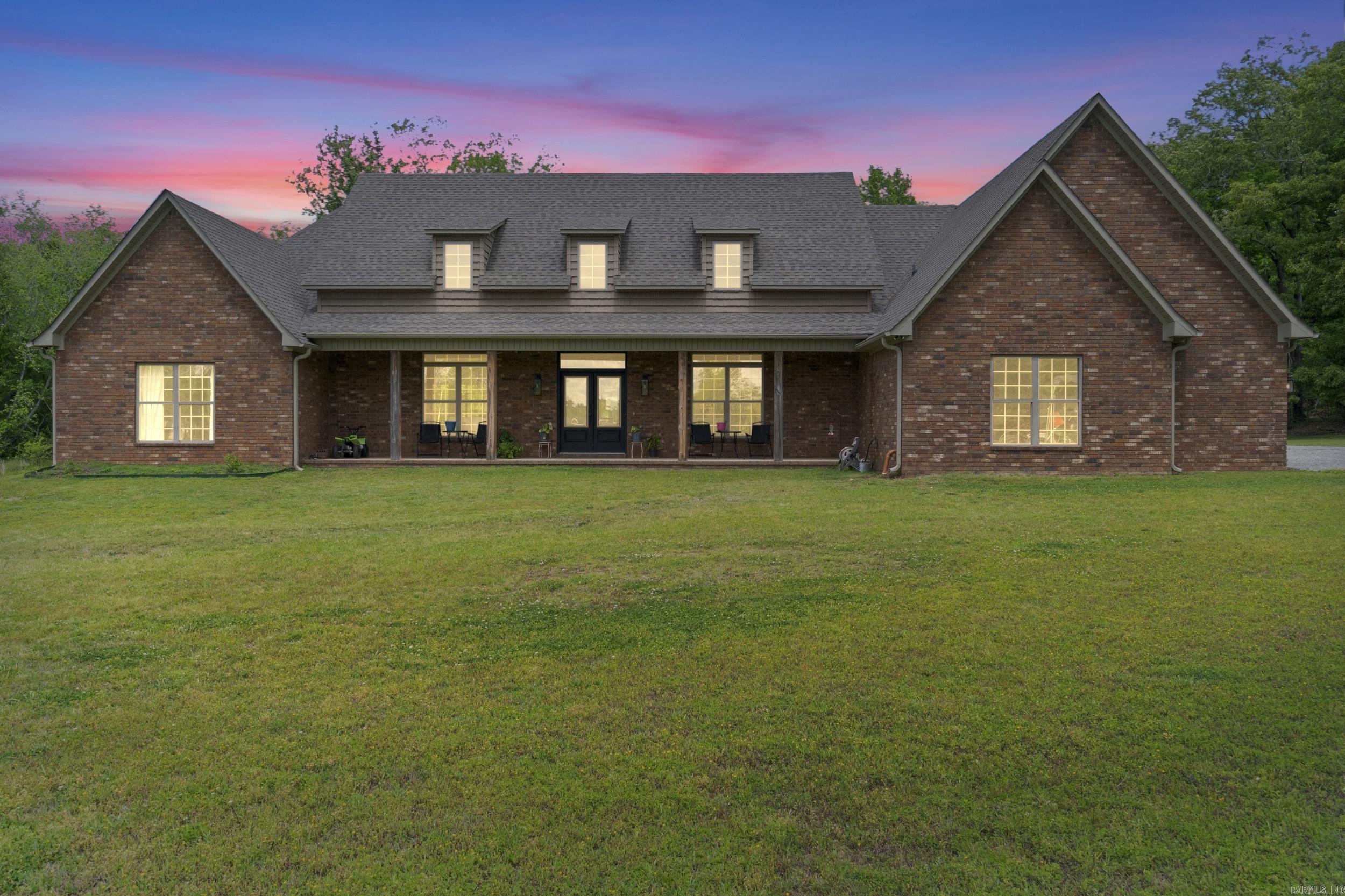 HUNTERS REST CORP - Residential