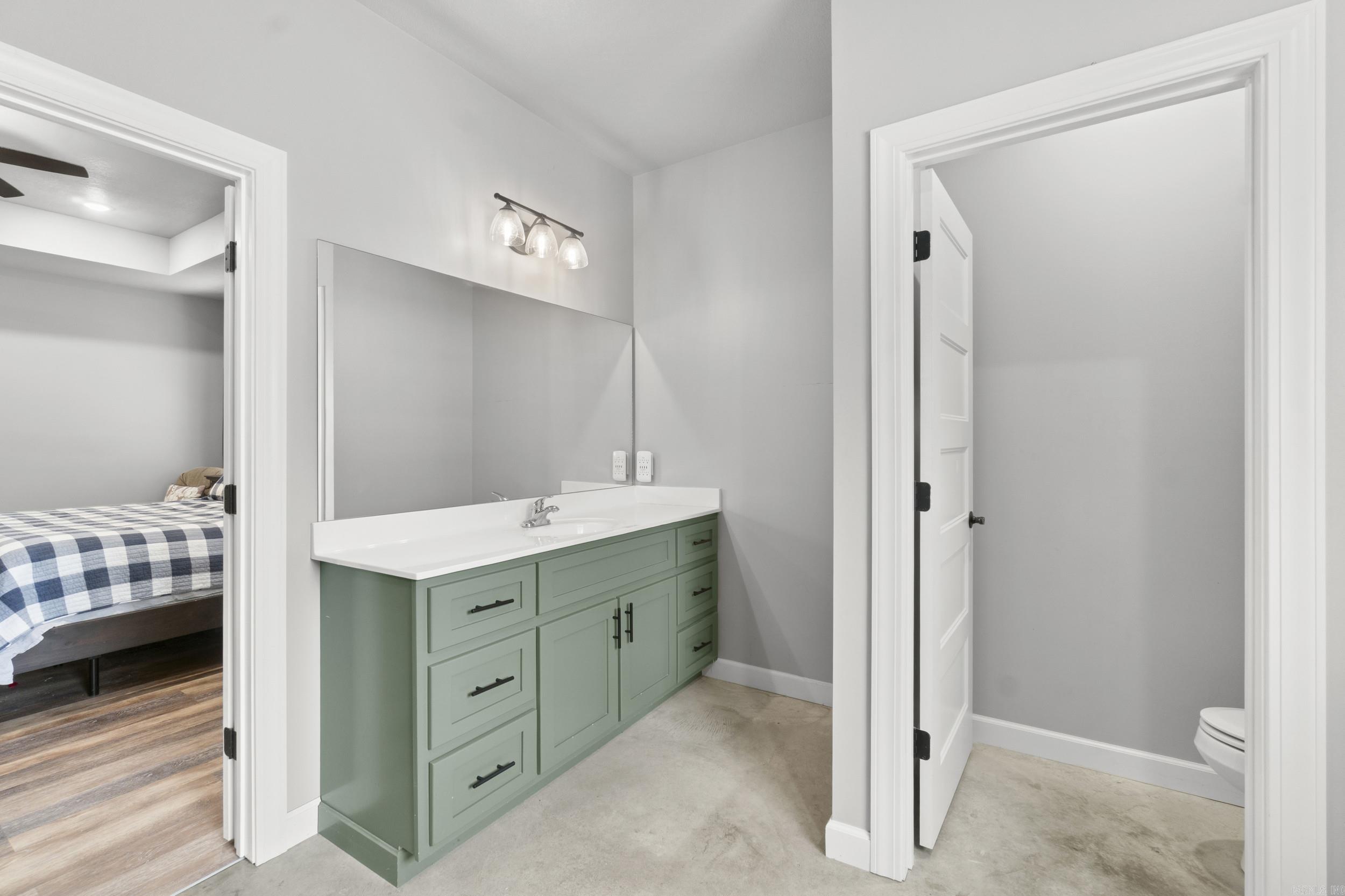 HUNTERS REST CORP - Residential