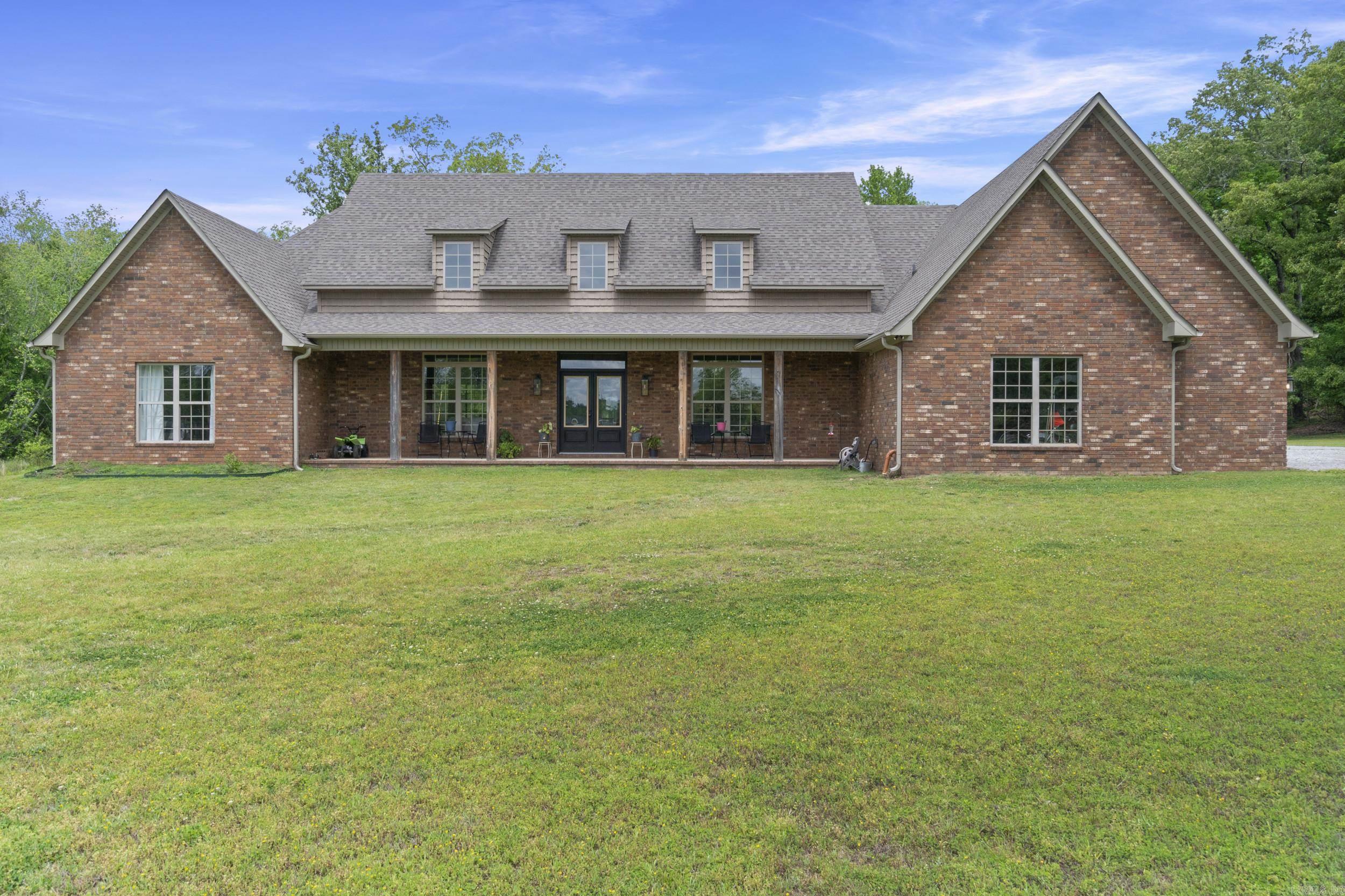 HUNTERS REST CORP - Residential