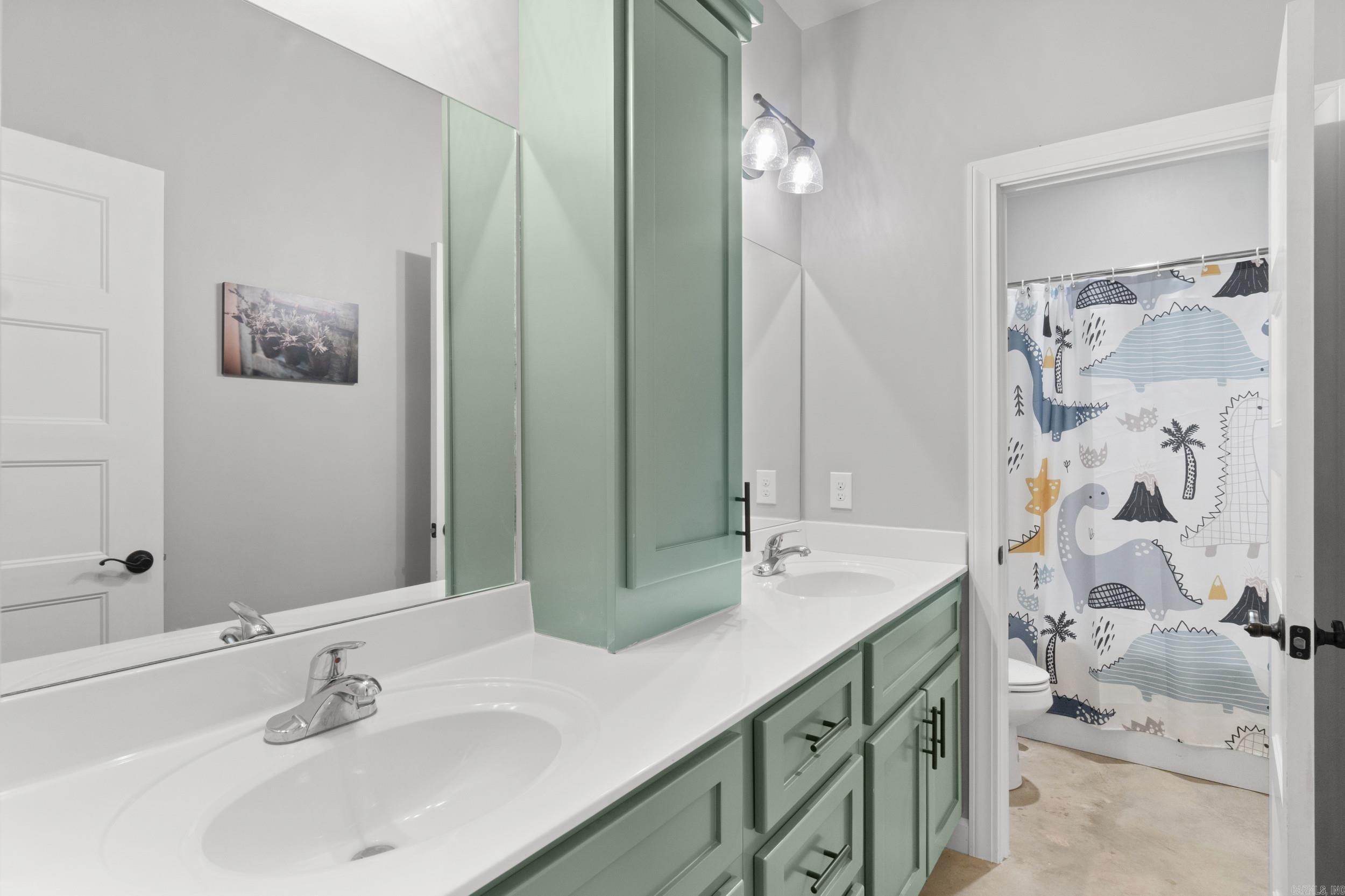 HUNTERS REST CORP - Residential