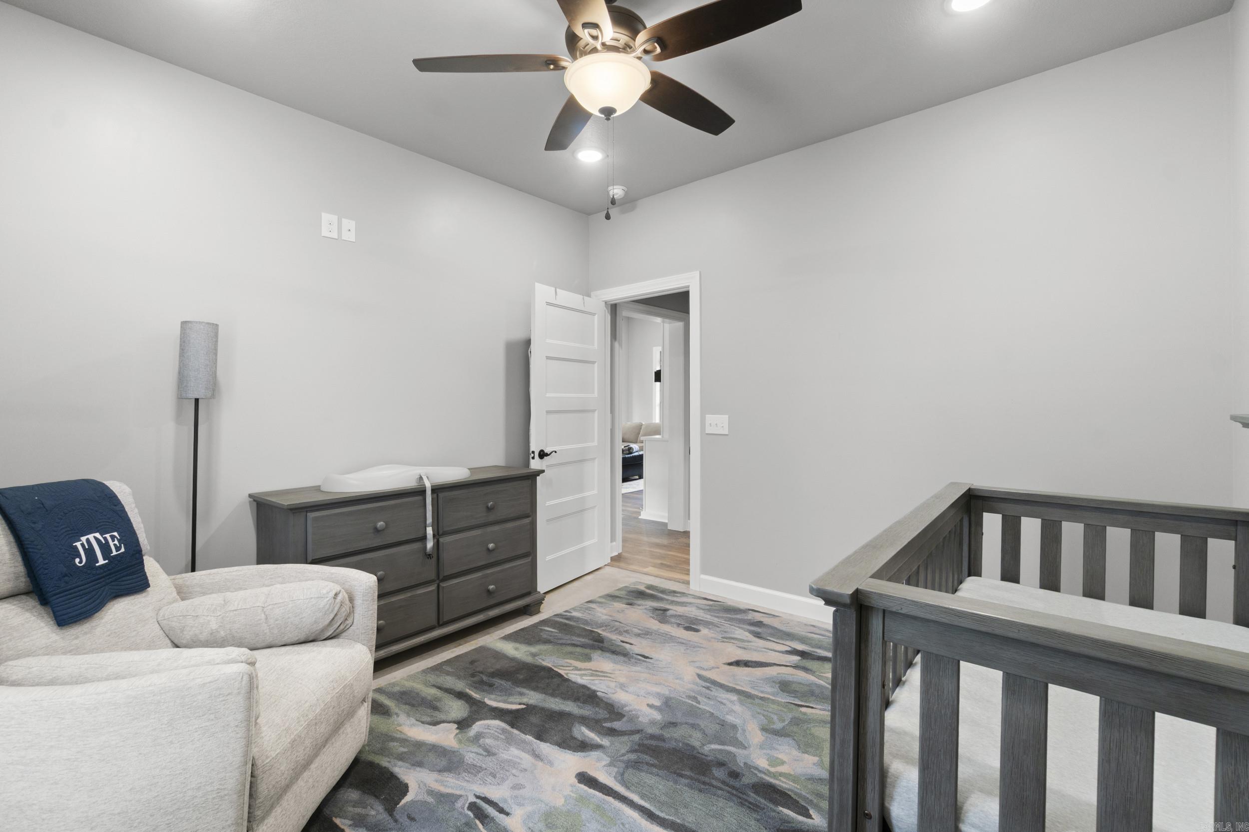 HUNTERS REST CORP - Residential