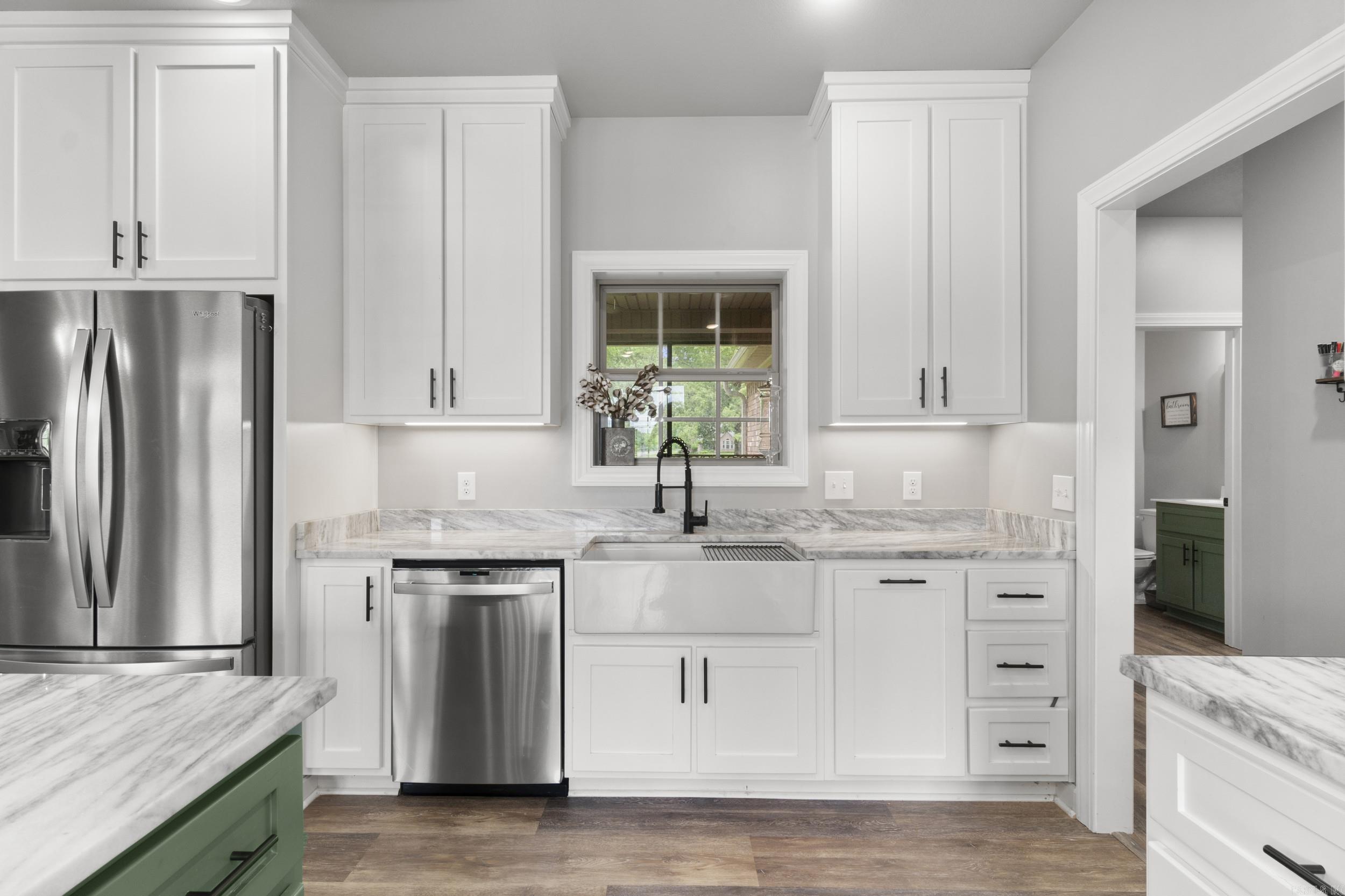 HUNTERS REST CORP - Residential