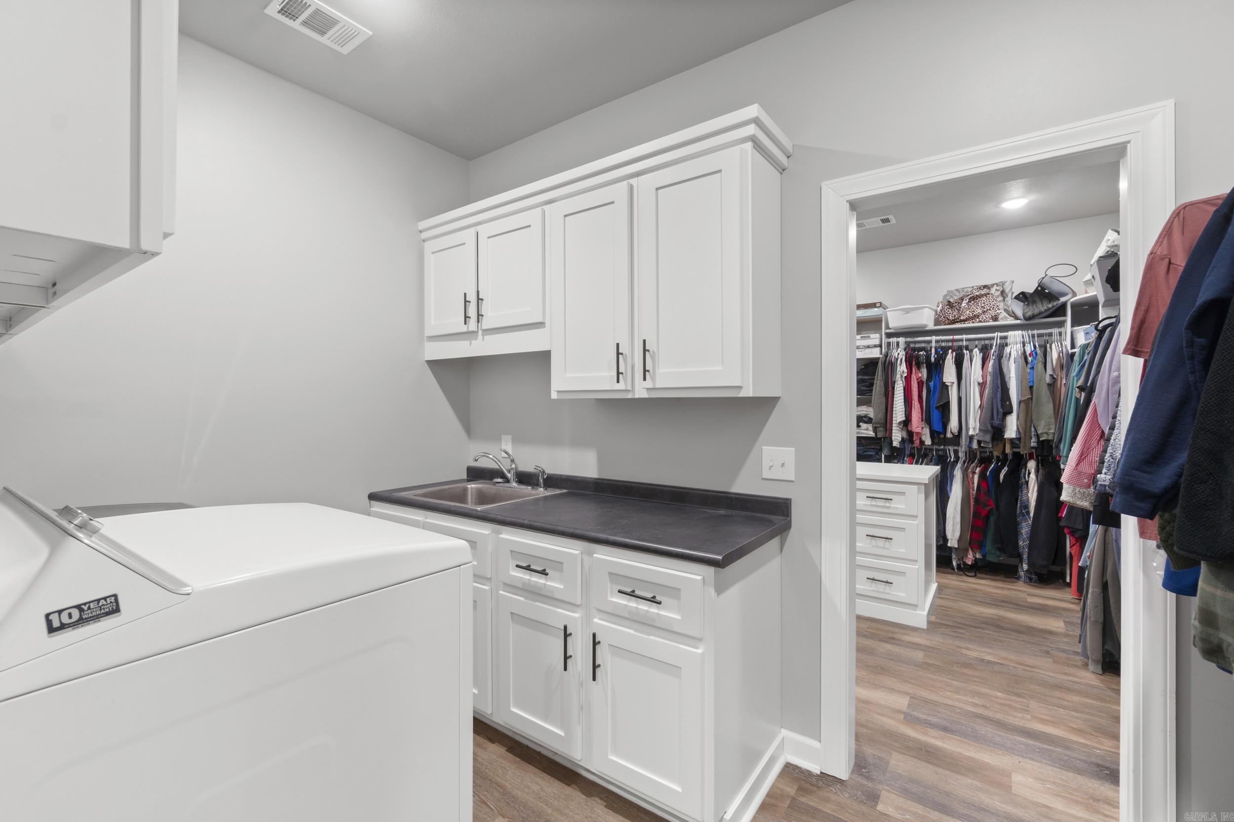 HUNTERS REST CORP - Residential