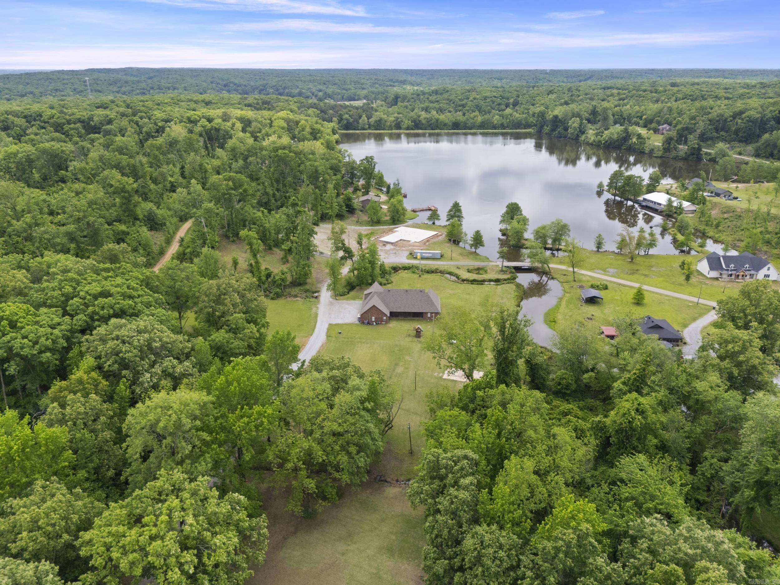 HUNTERS REST CORP - Residential