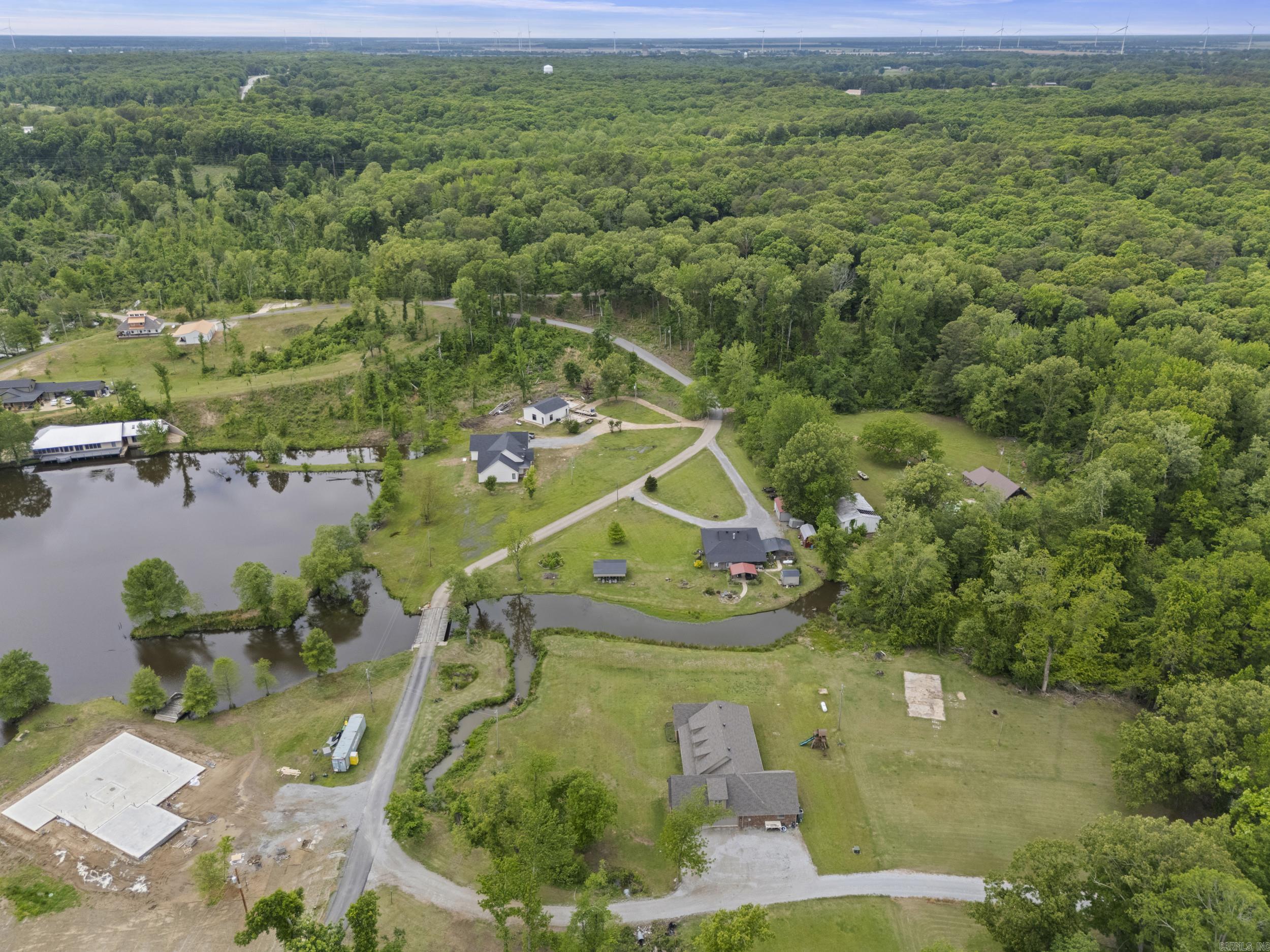 HUNTERS REST CORP - Residential