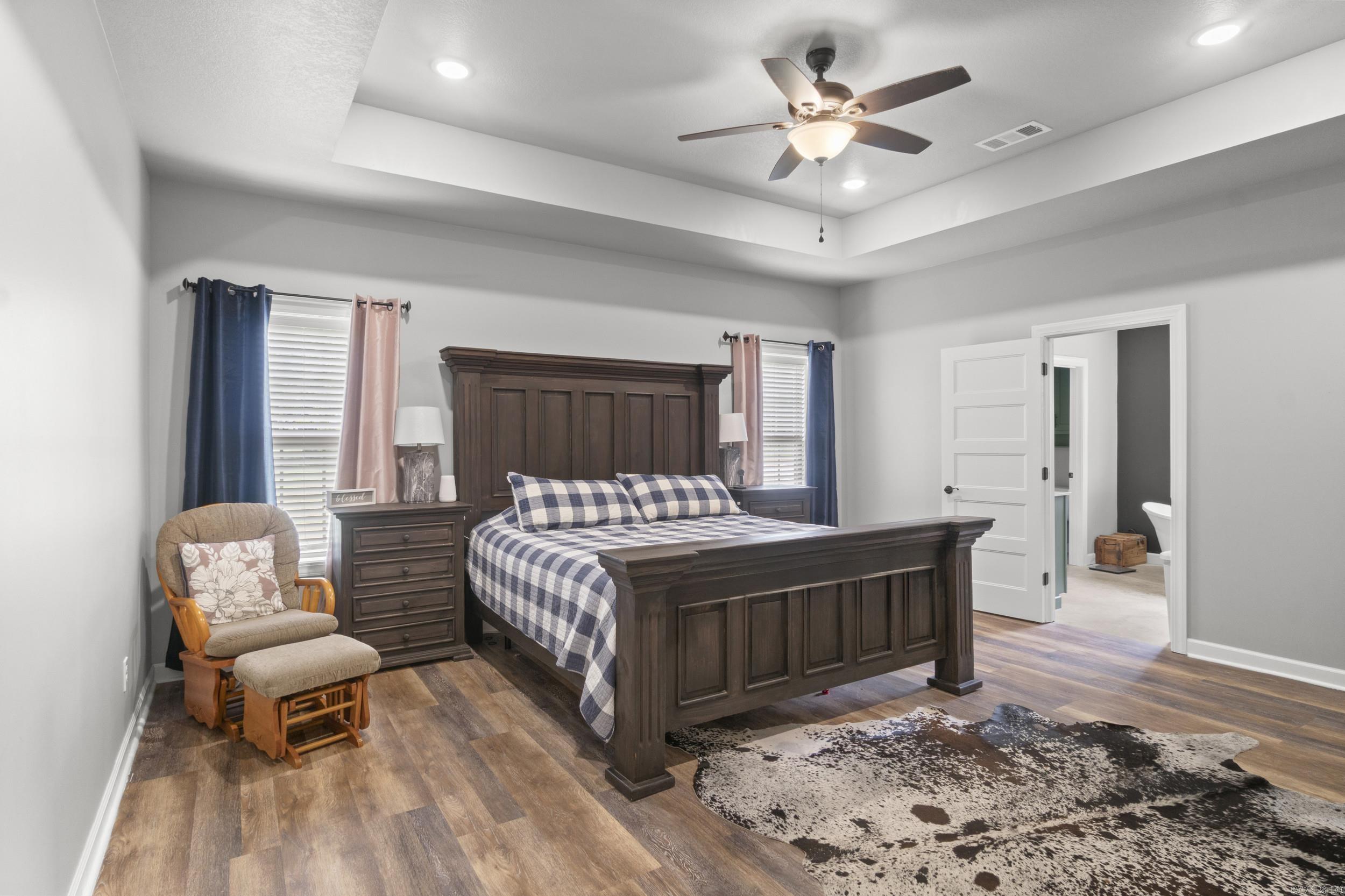 HUNTERS REST CORP - Residential