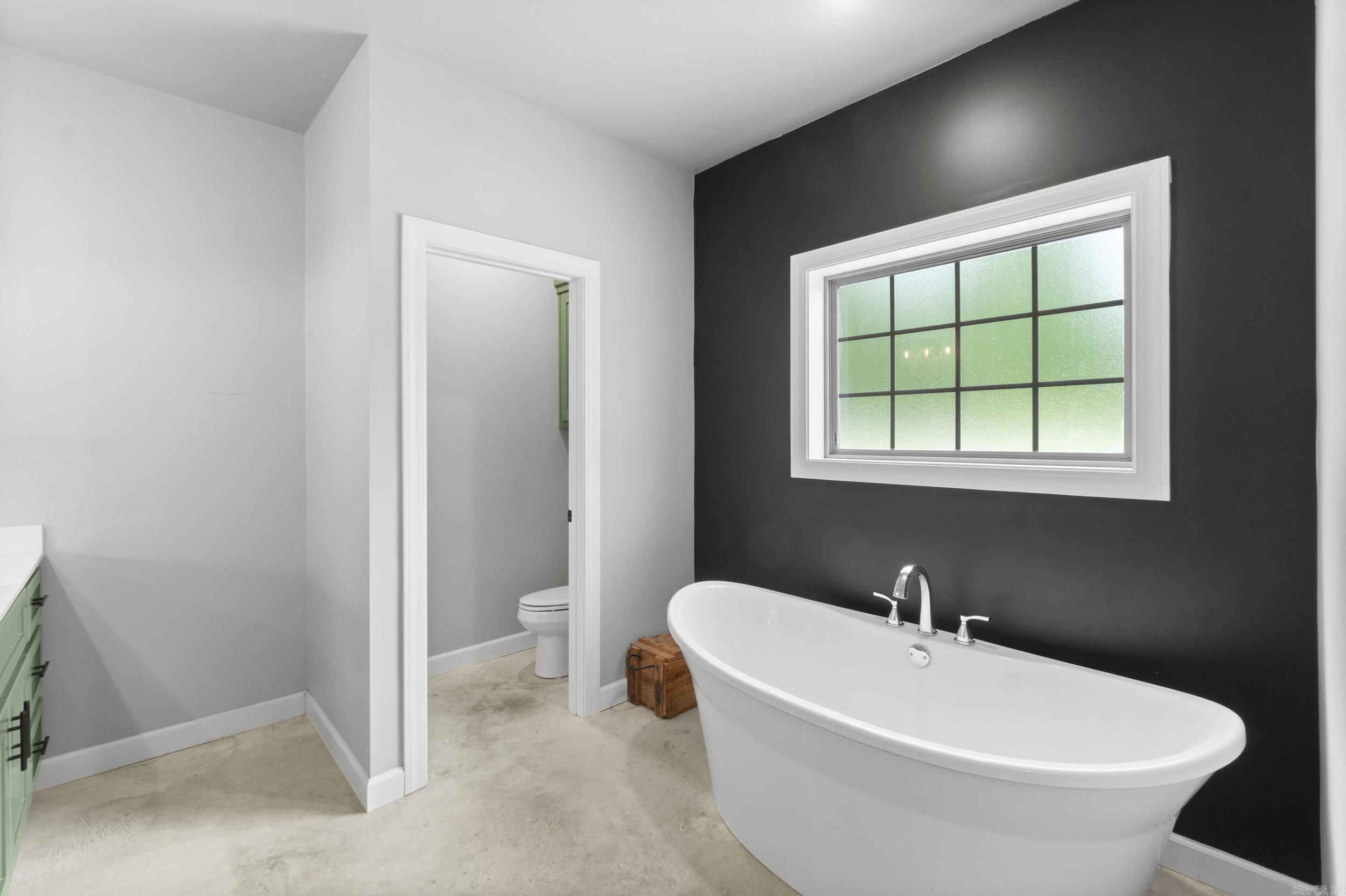 HUNTERS REST CORP - Residential