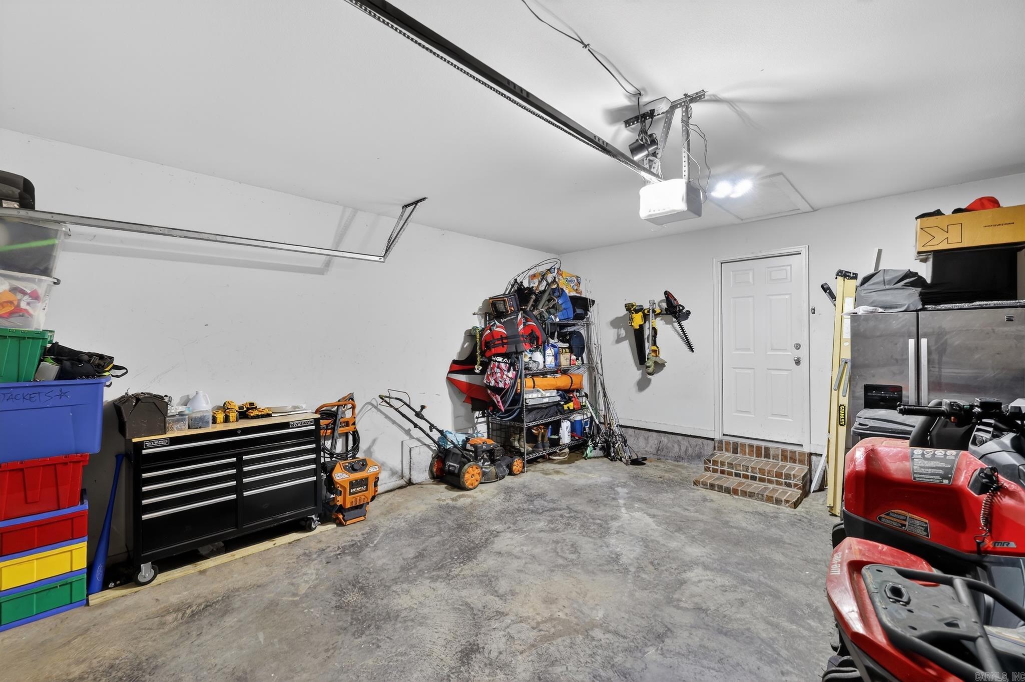 AUBURN HILLS - Residential