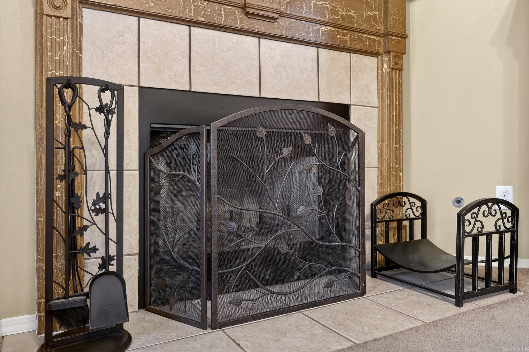 AUBURN HILLS - Residential