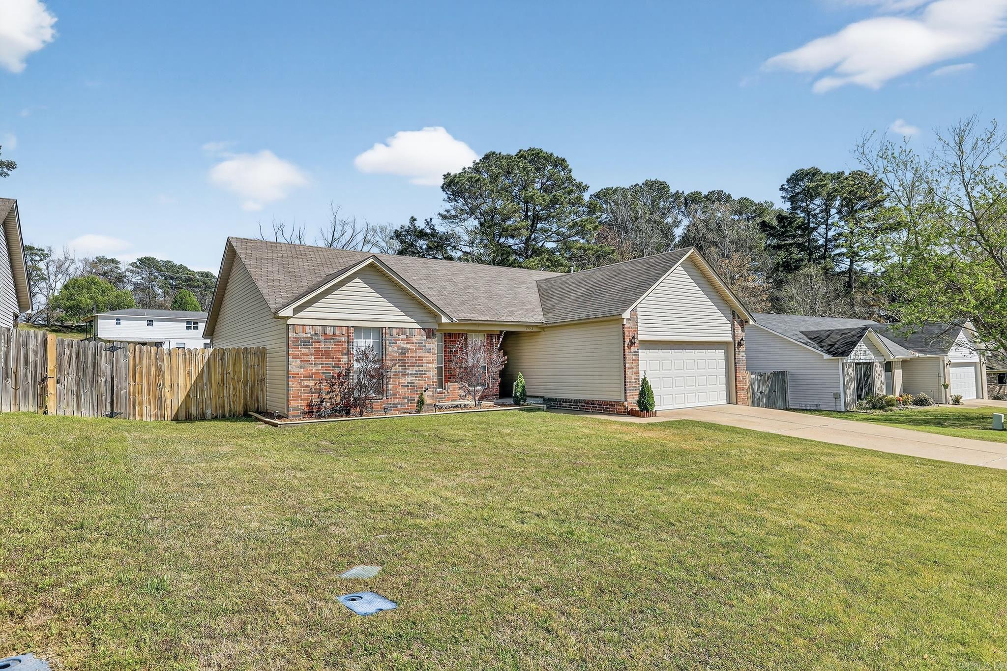 AUBURN HILLS - Residential