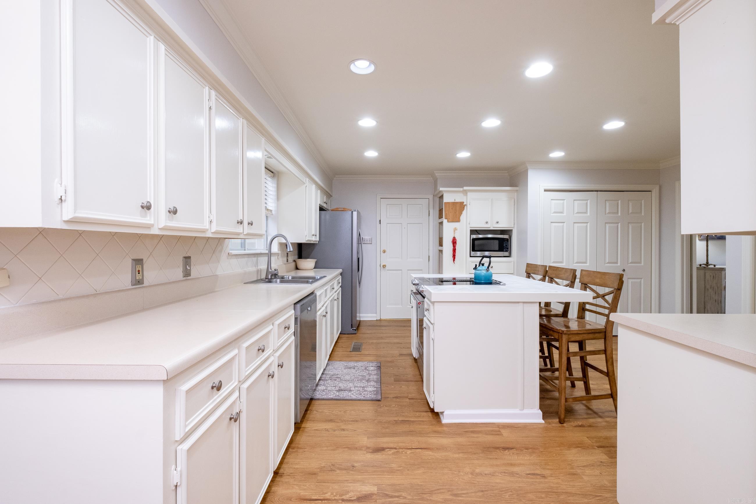 HILLSBOROUGH - Residential