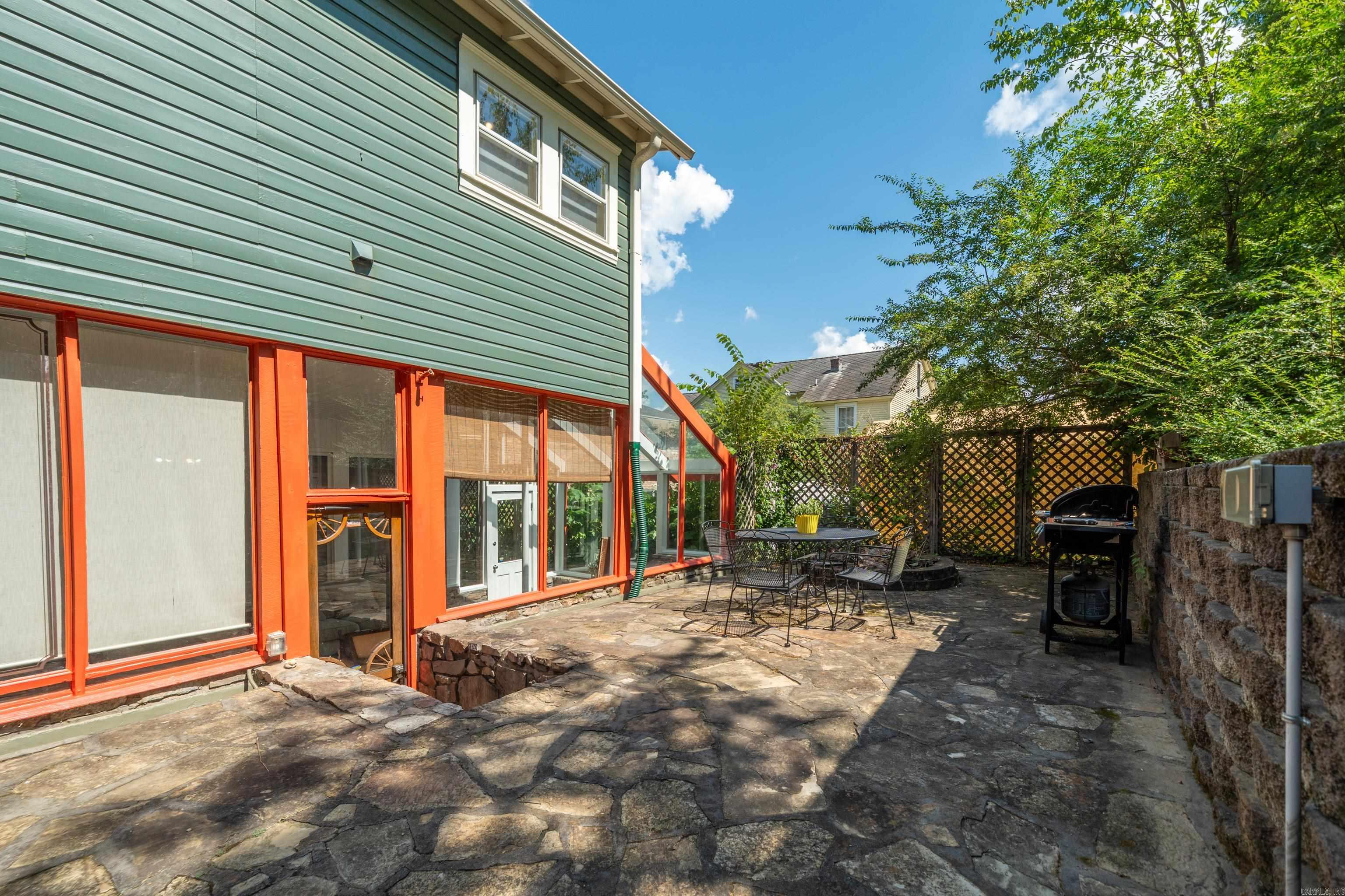 HSR BLK - Residential