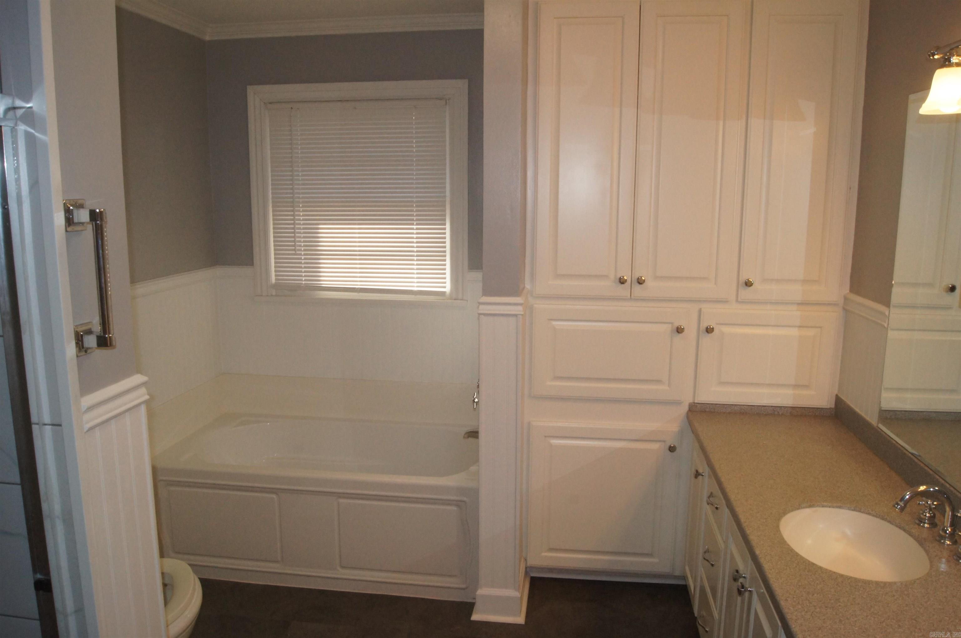 THOMAS ADD - Residential