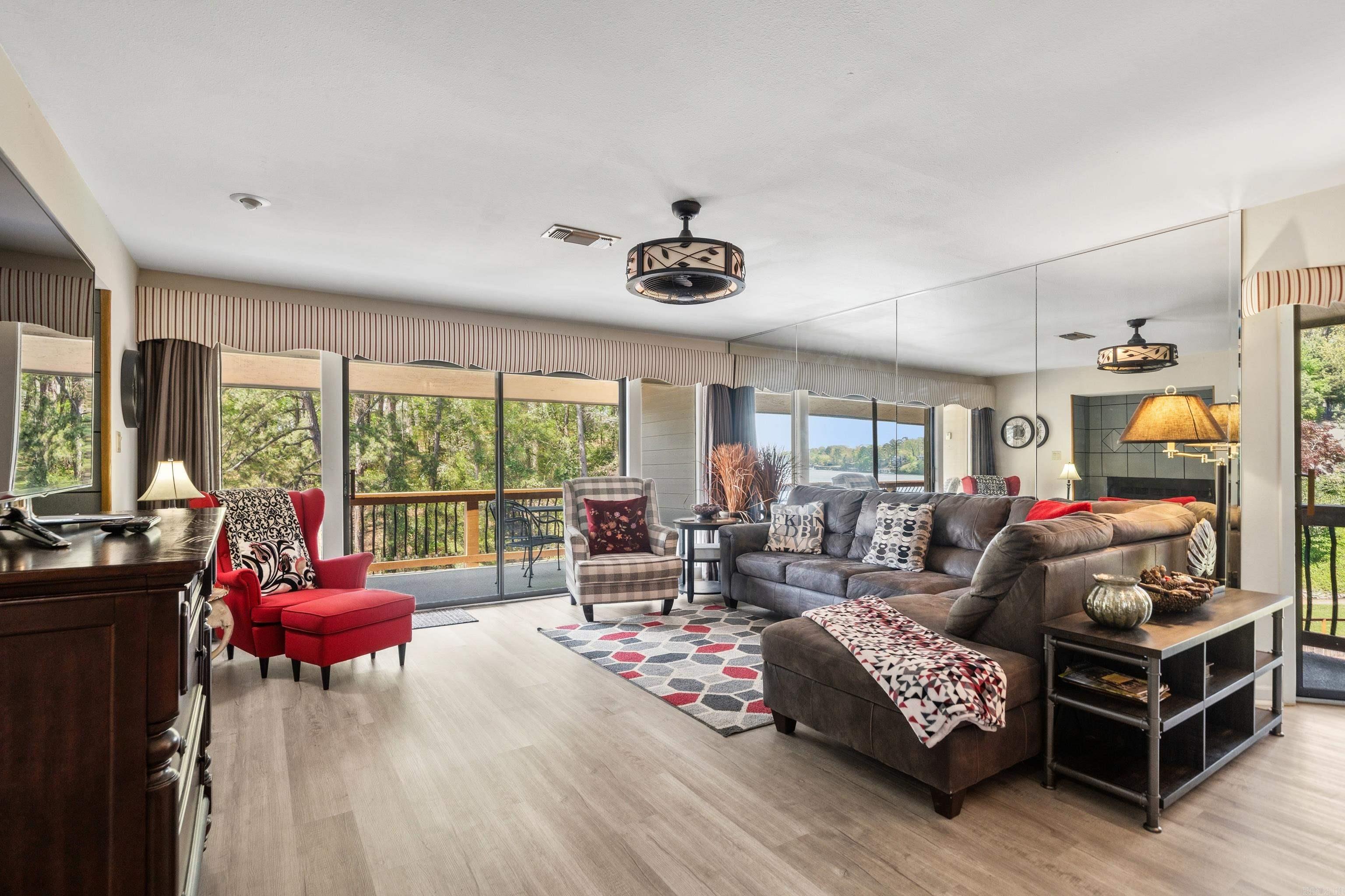 NORTH SHORE HPR - Residential