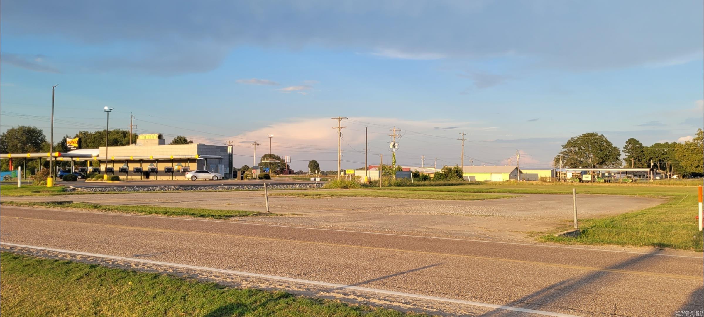 Price - Commercial Sale