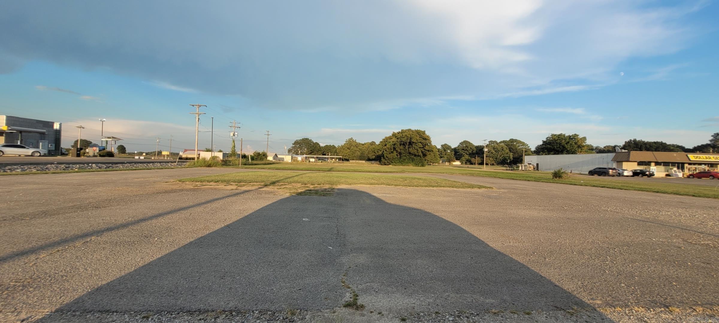 Price - Commercial Sale