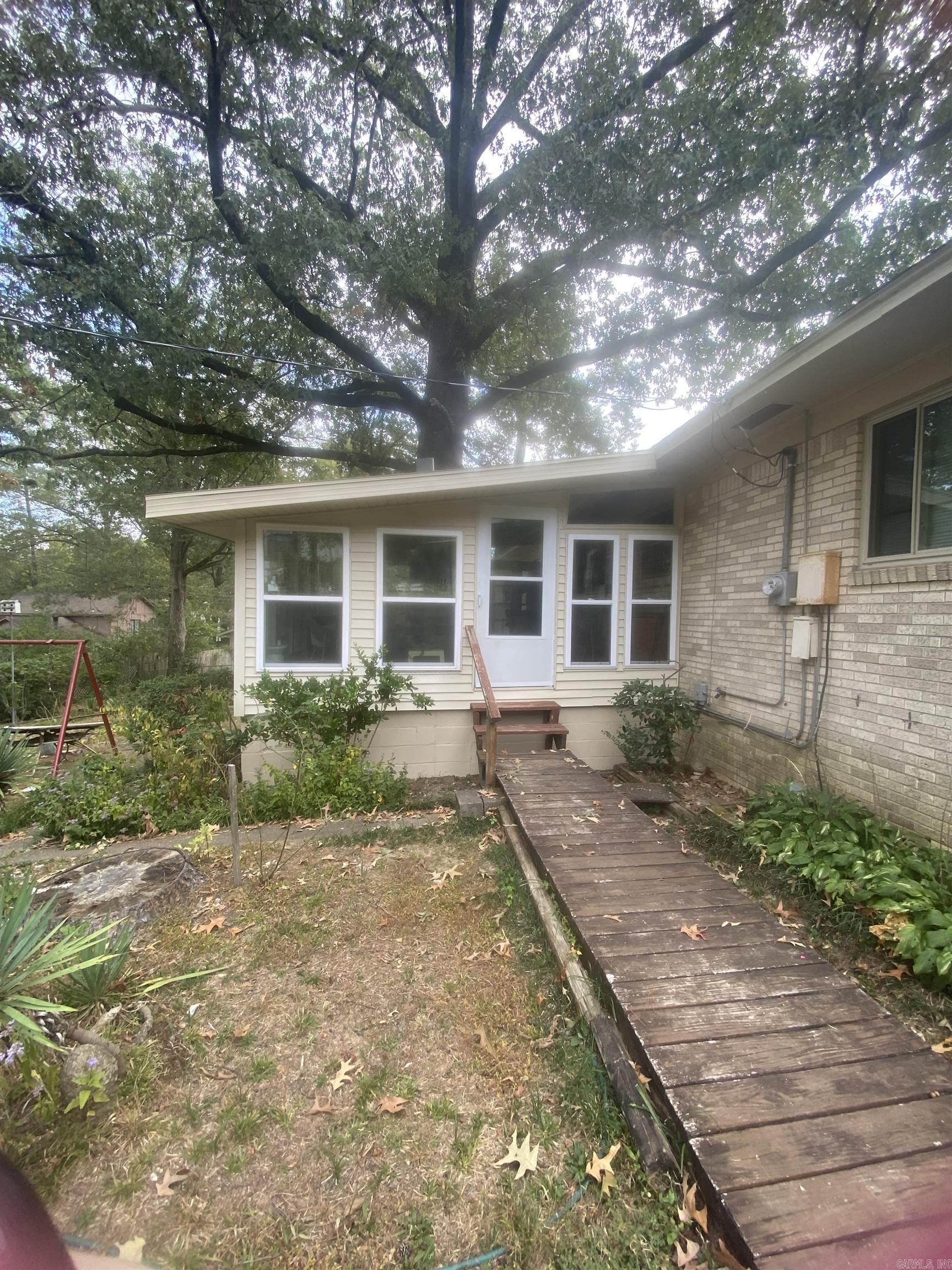 WOODLAND ACRES - Residential