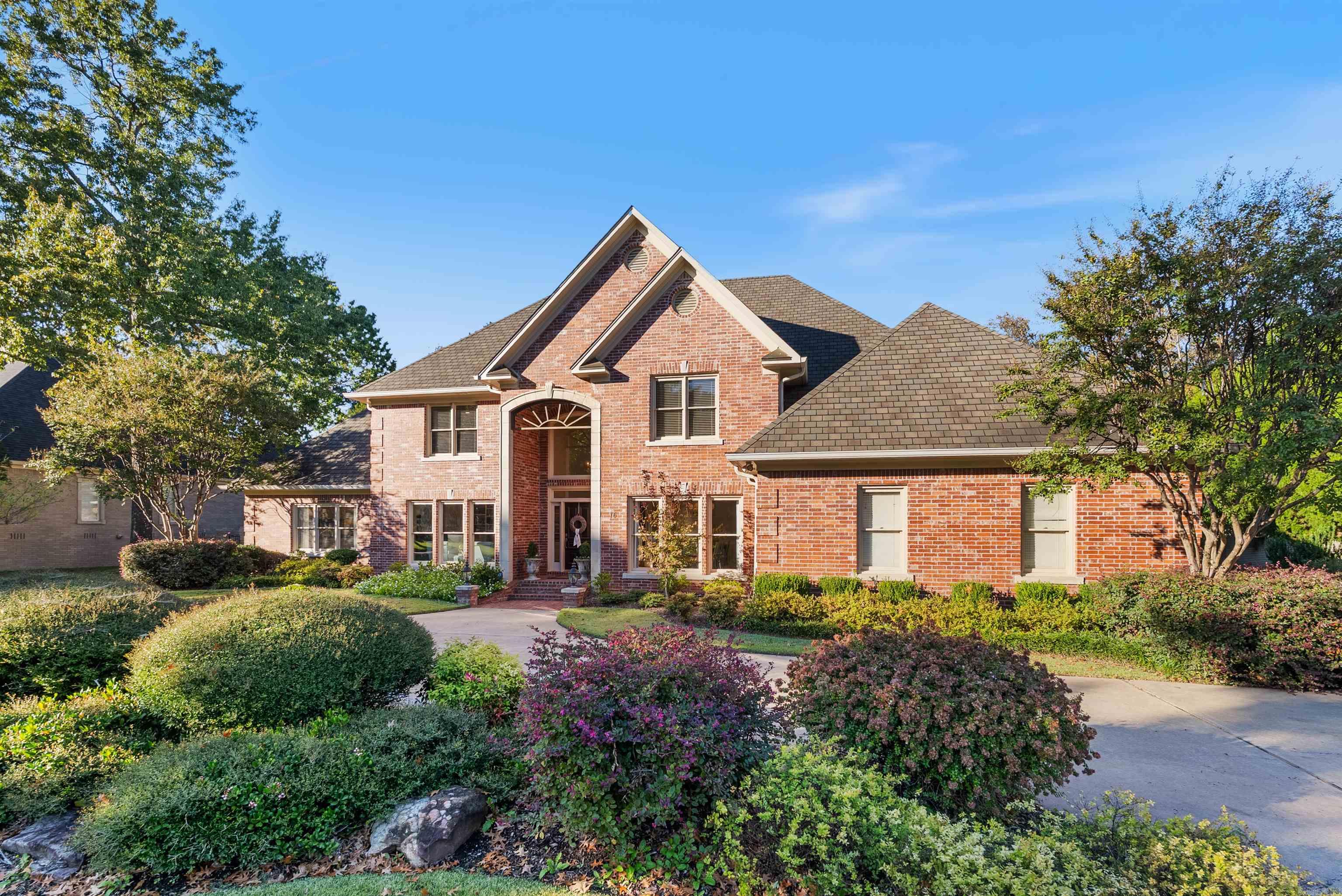 HICKORY CREEK - Residential