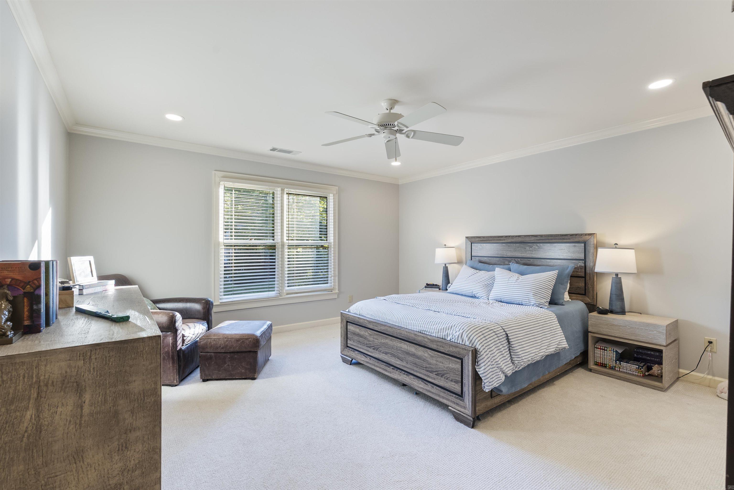 HICKORY CREEK - Residential