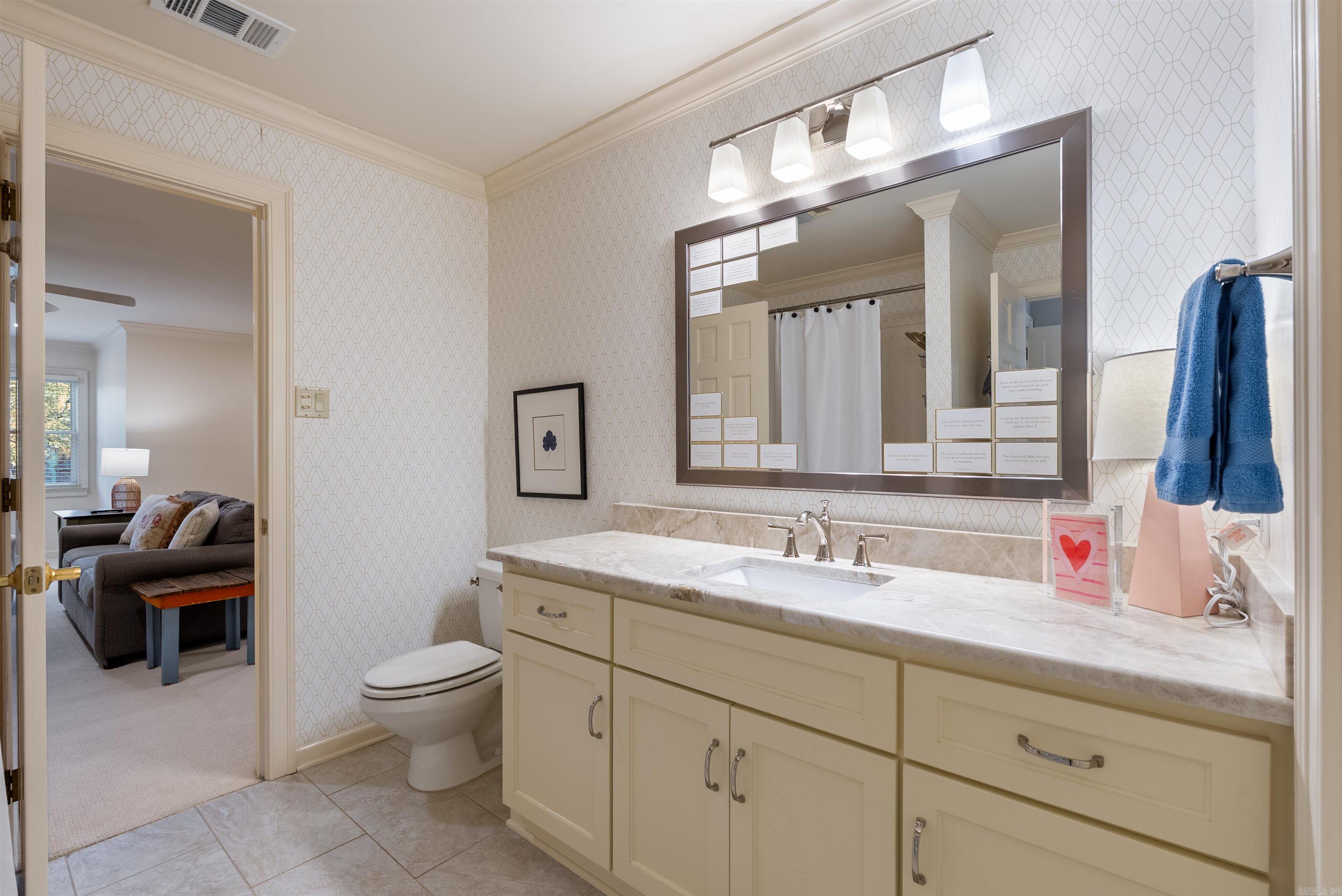 HICKORY CREEK - Residential