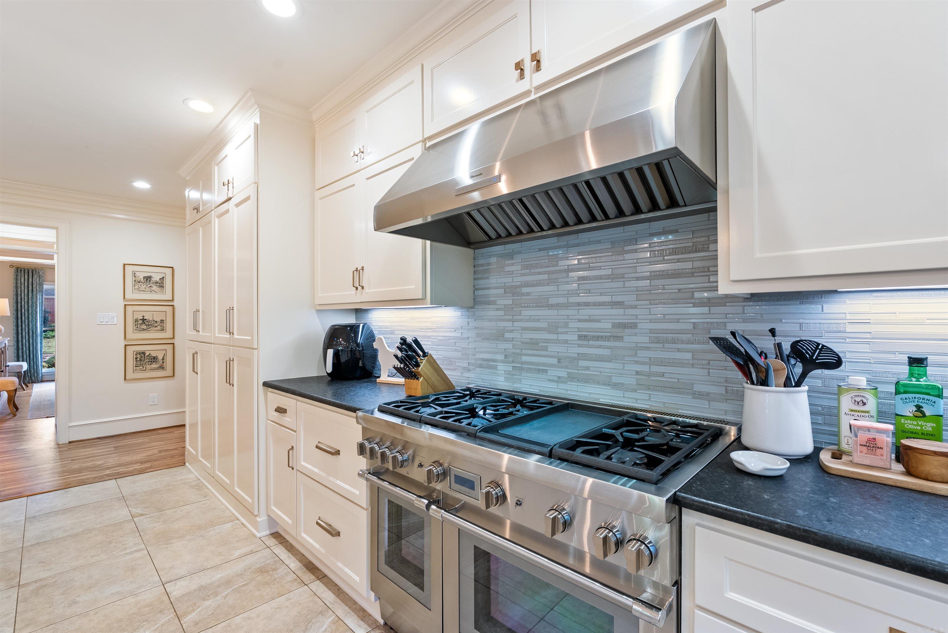 HICKORY CREEK - Residential