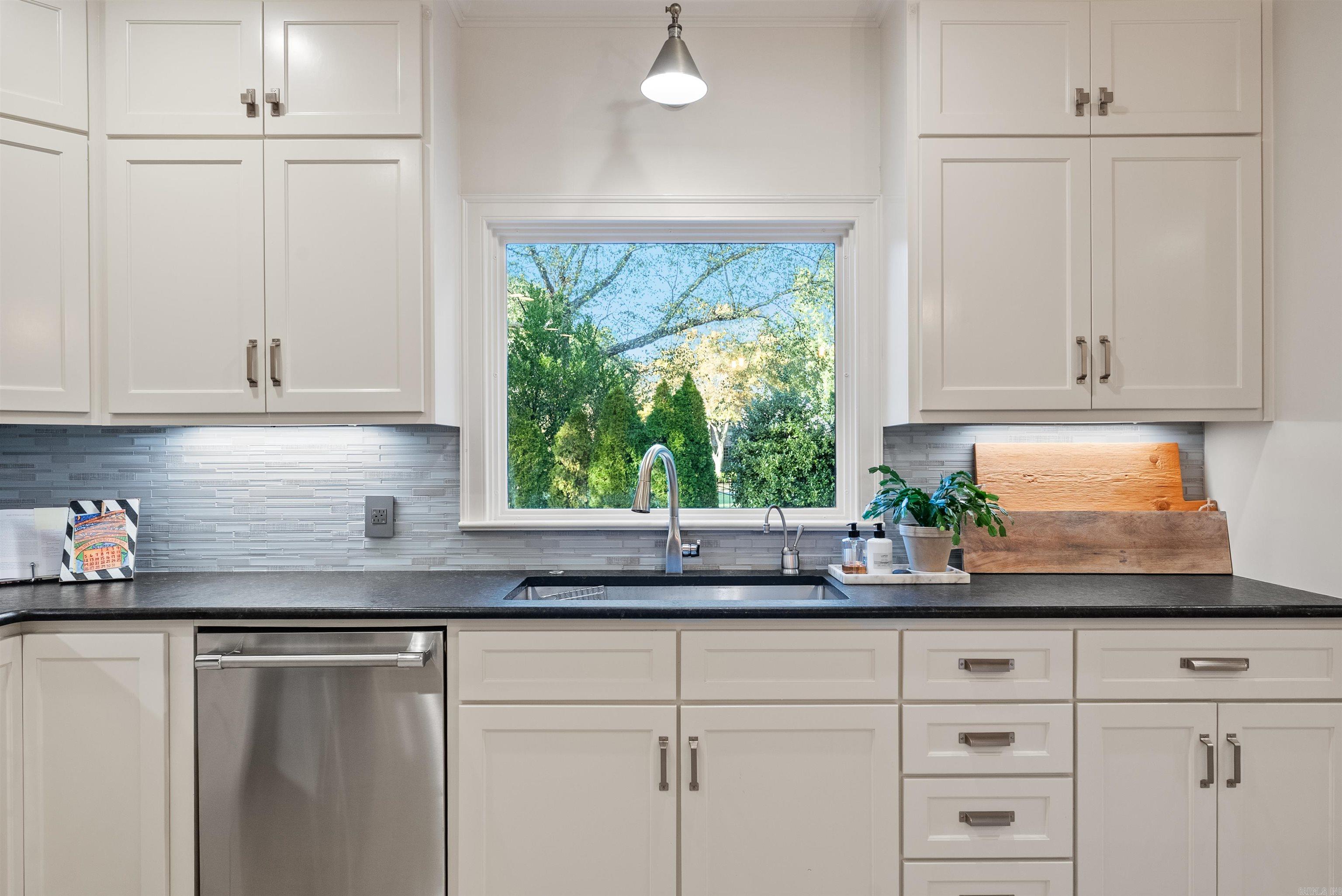 HICKORY CREEK - Residential