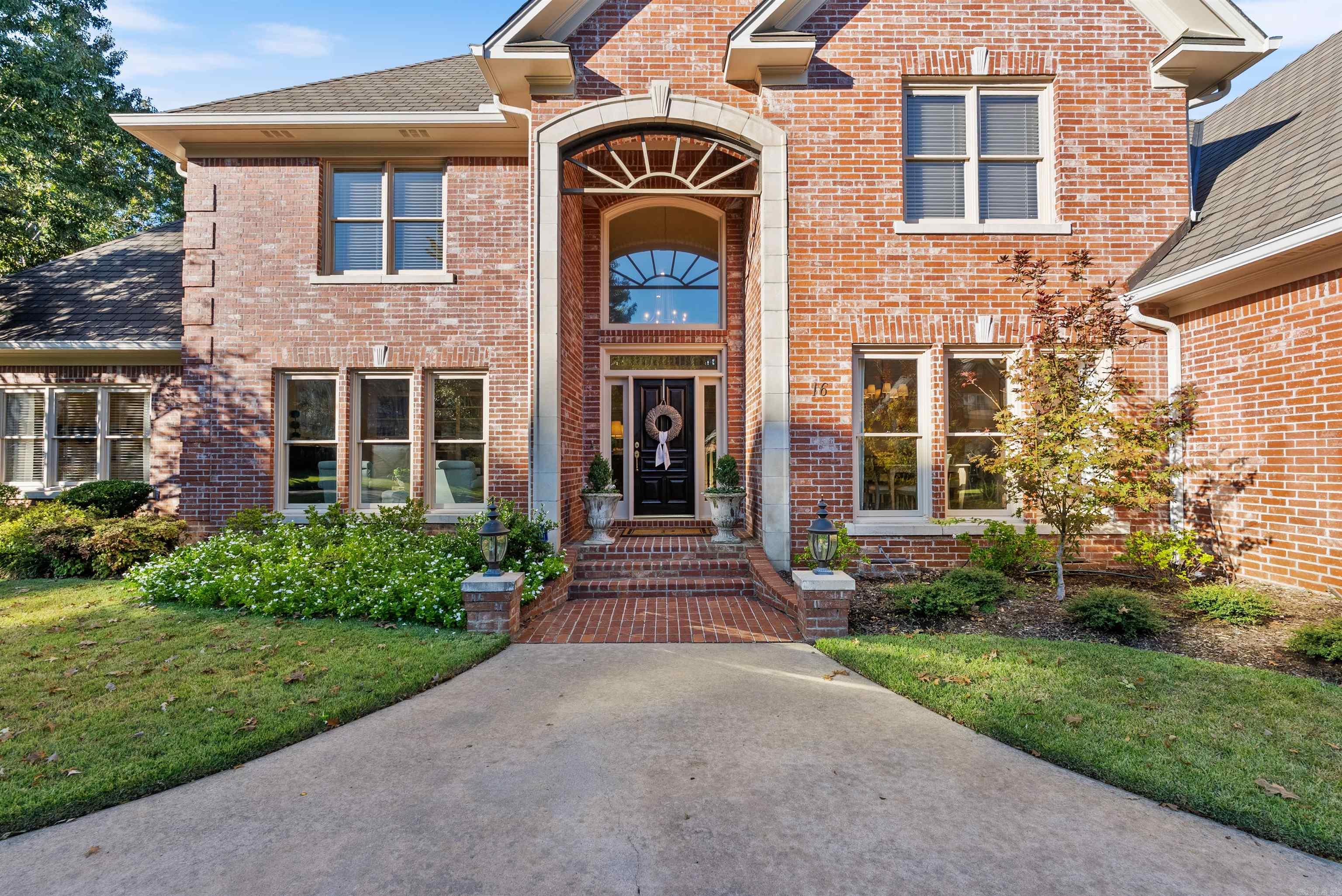 HICKORY CREEK - Residential