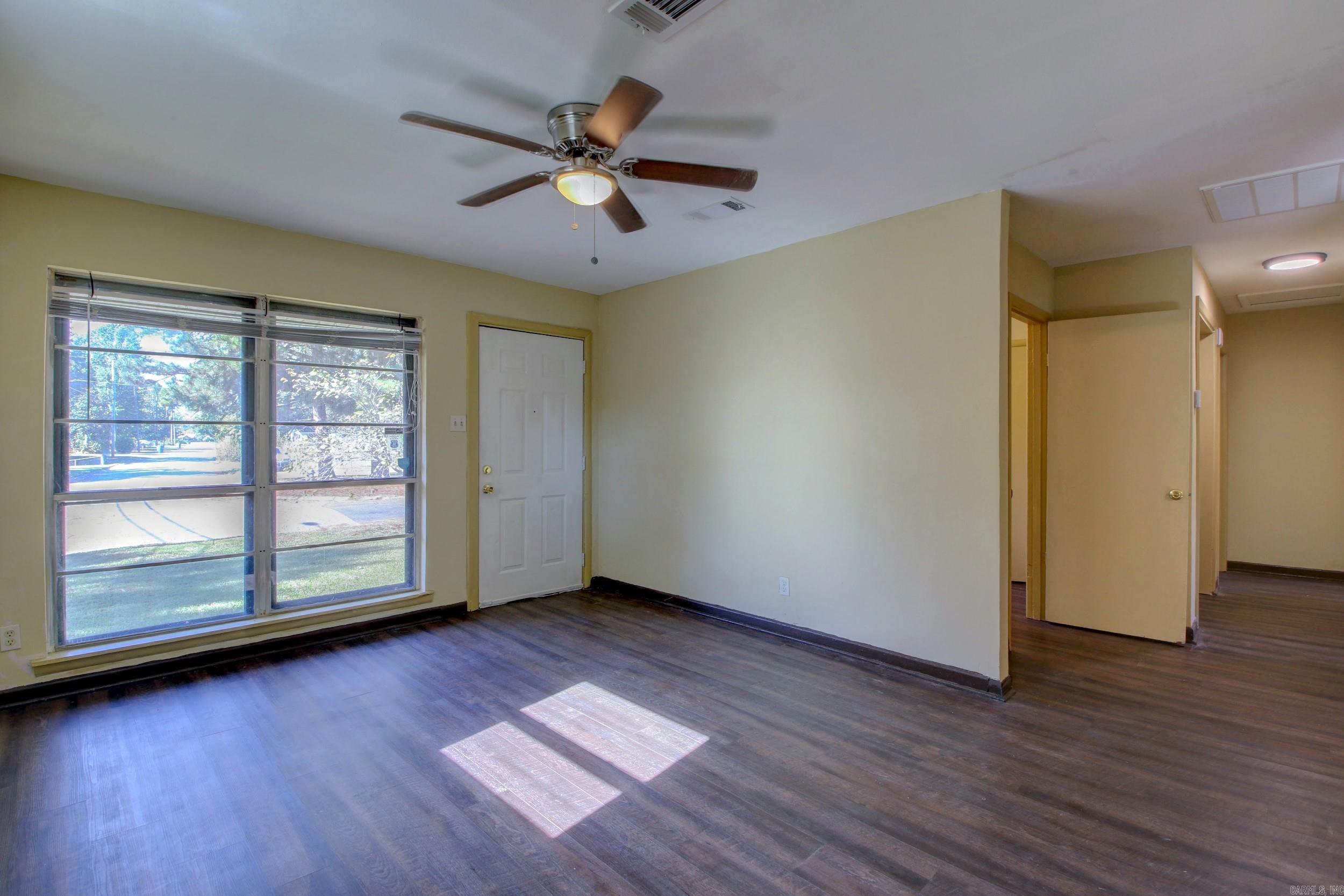 MEADOW PARK - Residential