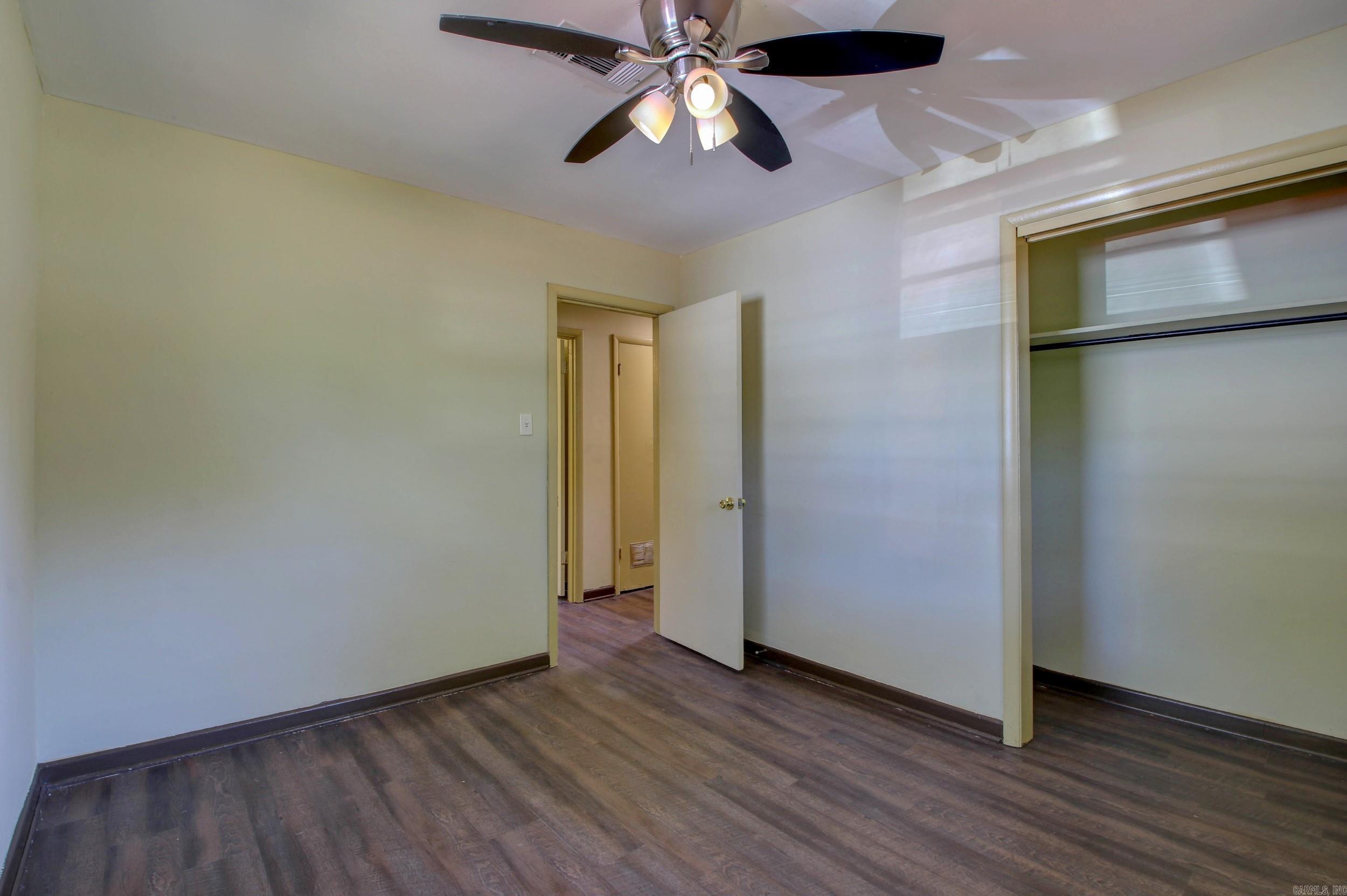 MEADOW PARK - Residential