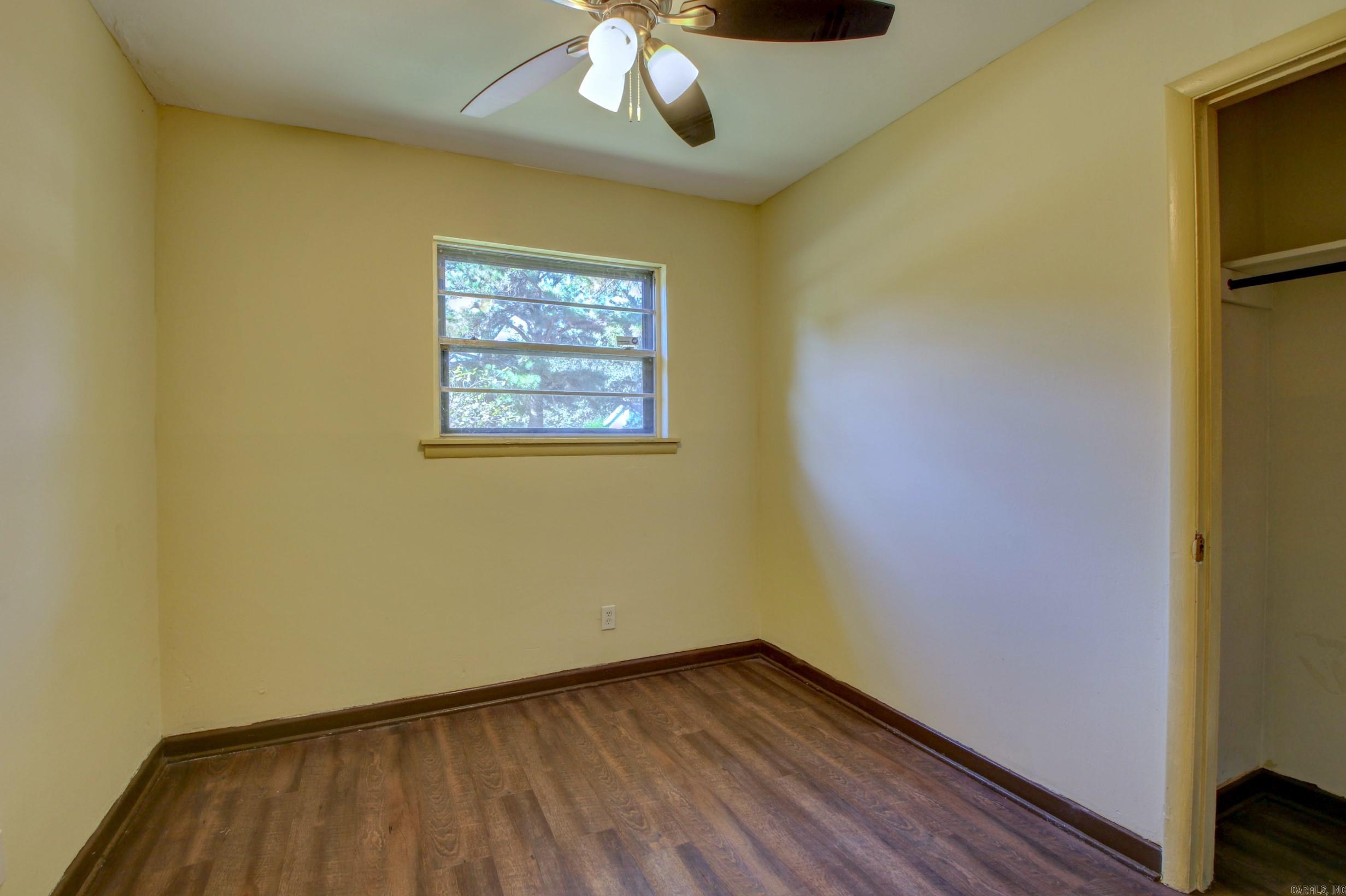 MEADOW PARK - Residential