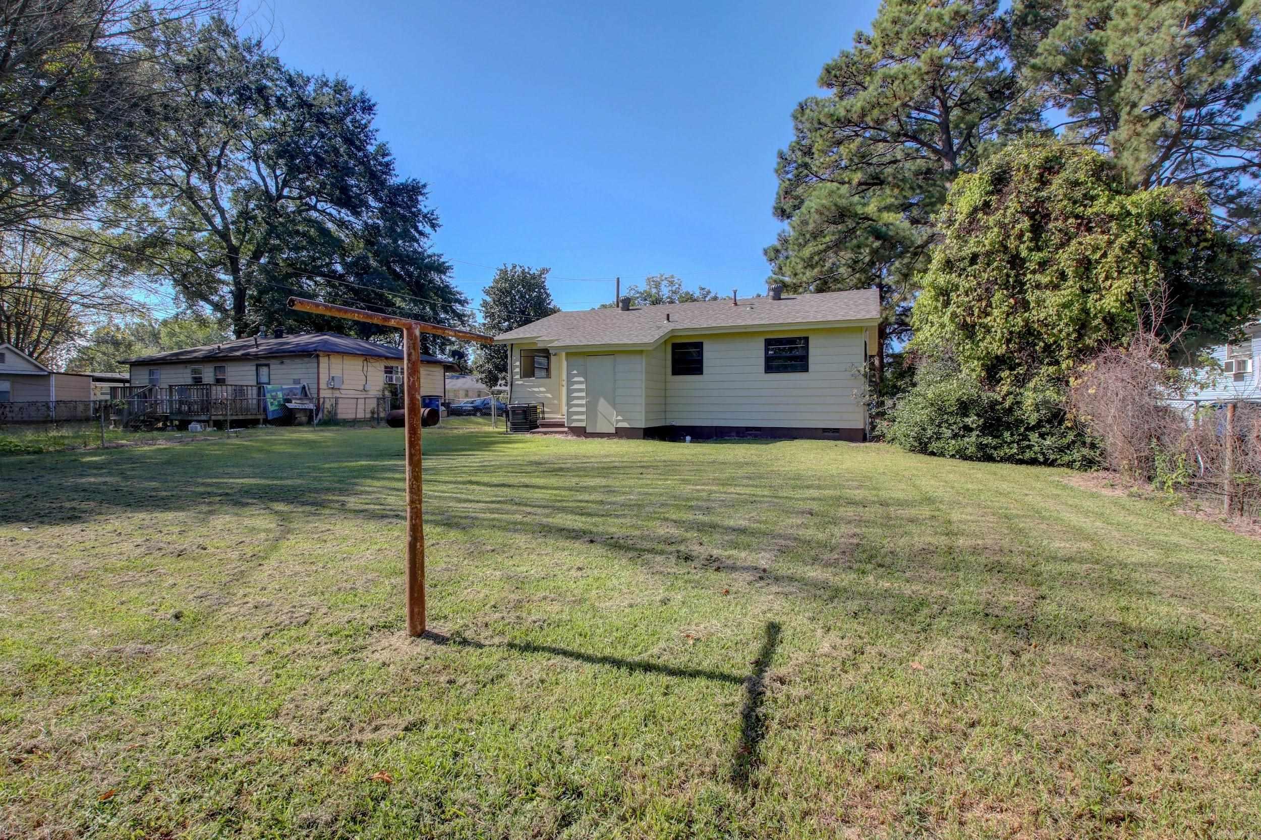 MEADOW PARK - Residential