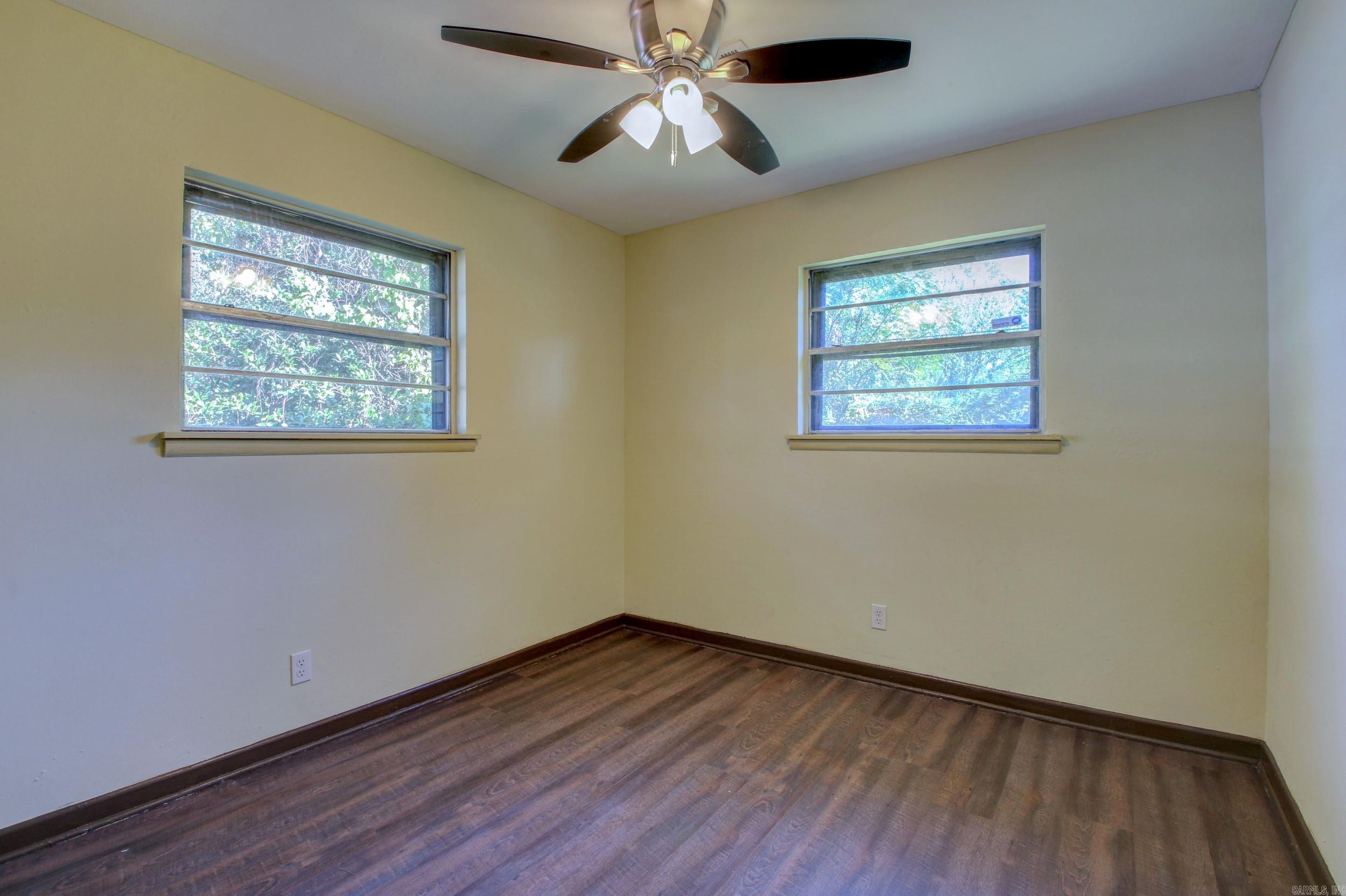 MEADOW PARK - Residential