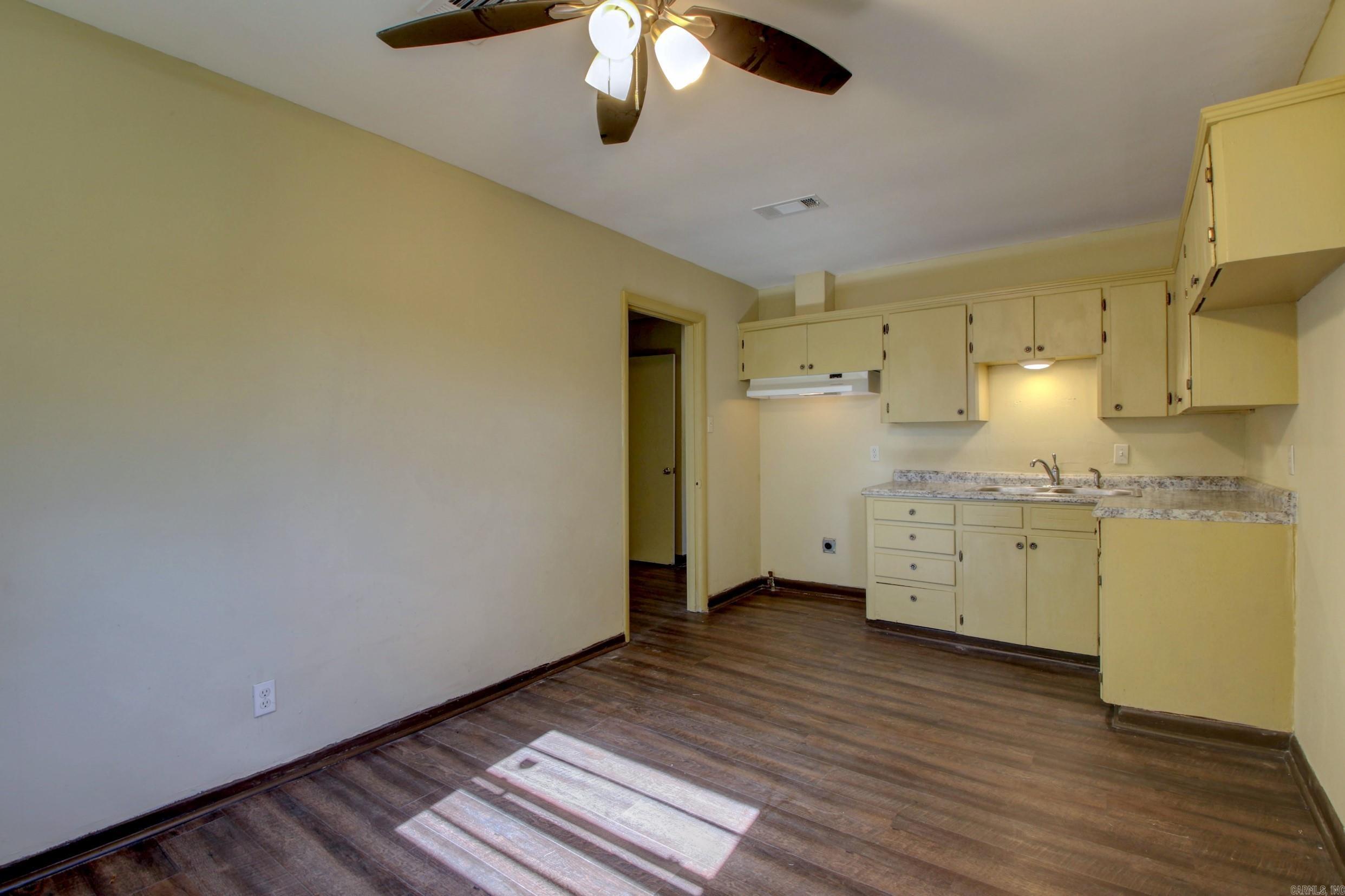 MEADOW PARK - Residential