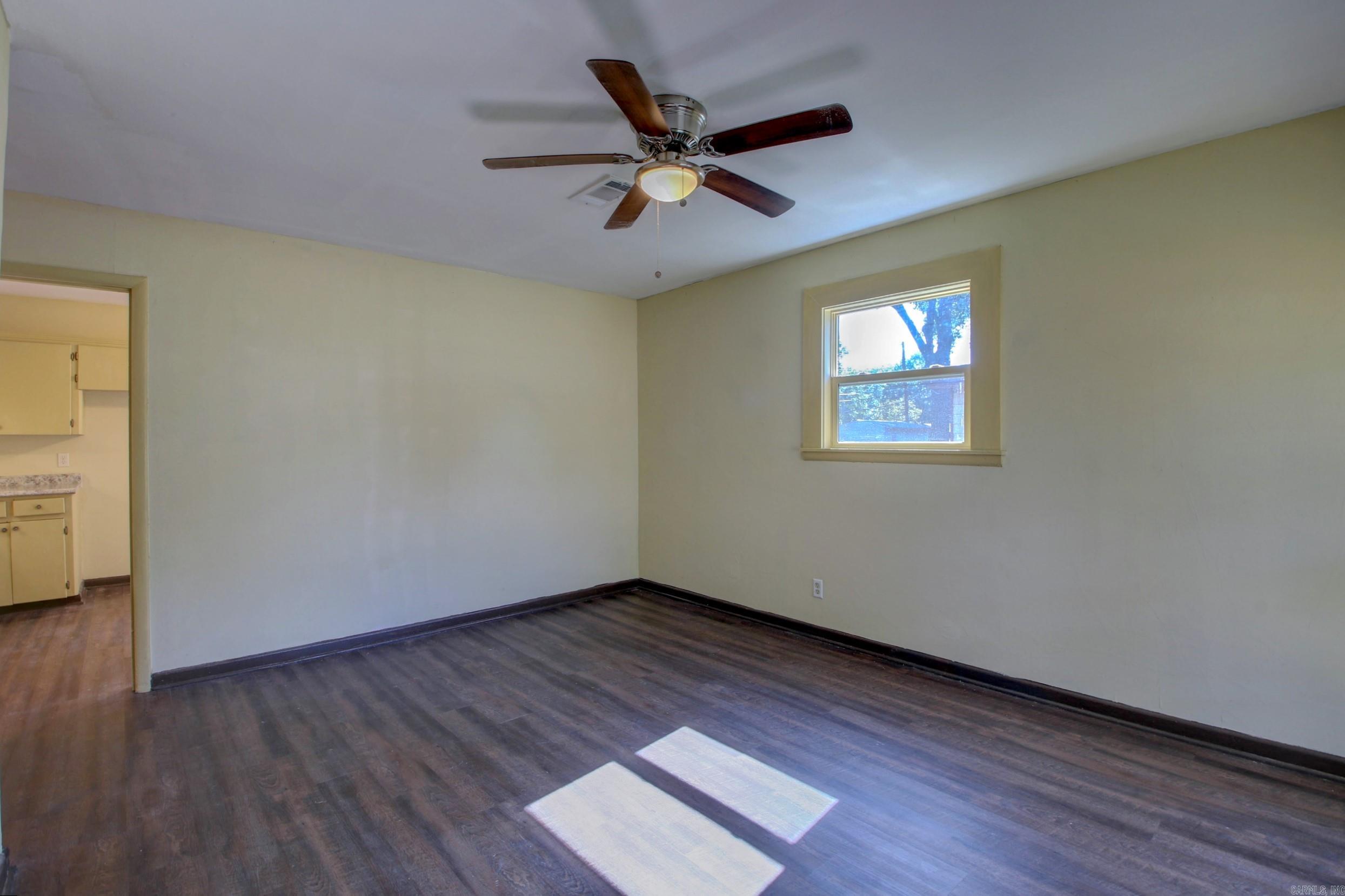 MEADOW PARK - Residential