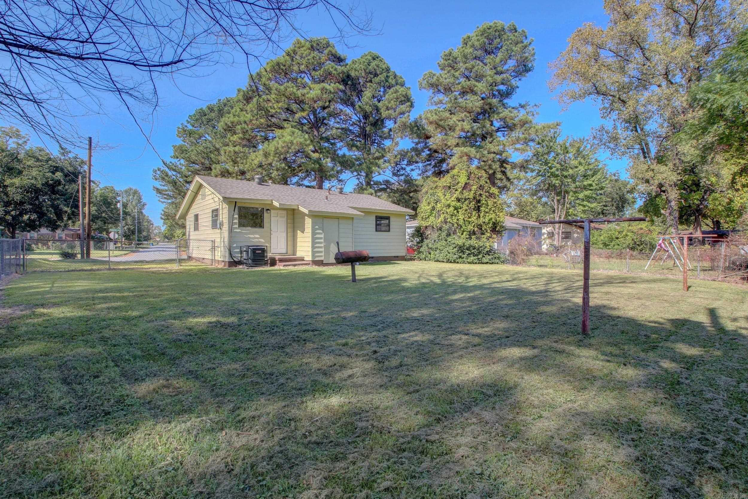 MEADOW PARK - Residential