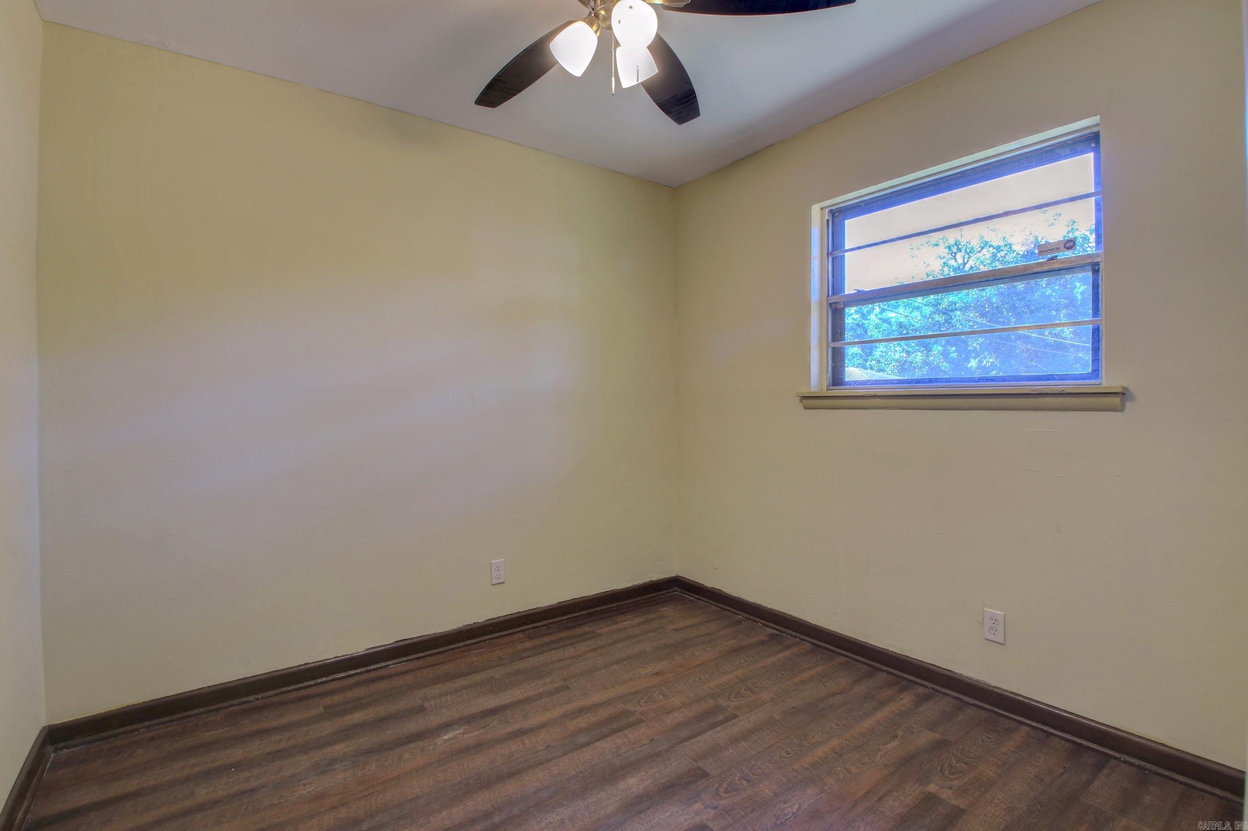 MEADOW PARK - Residential